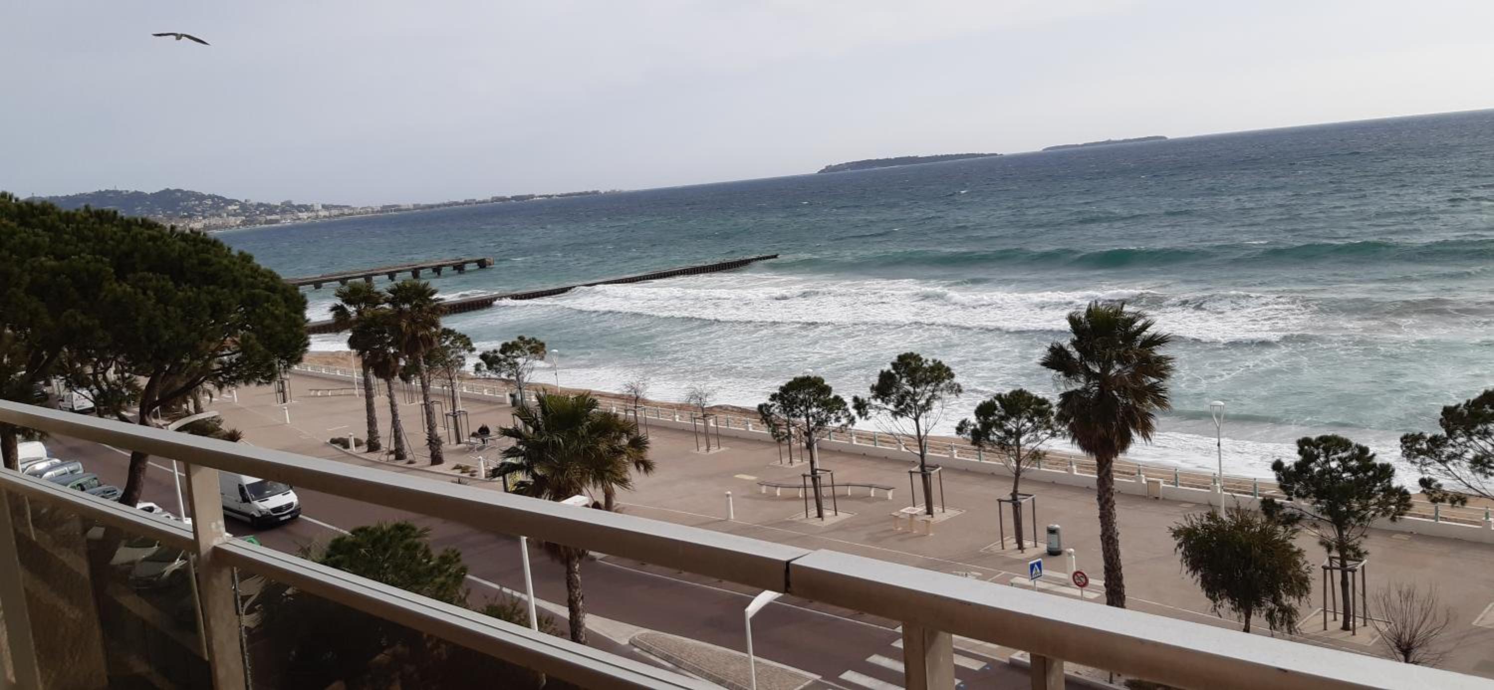 Great Waterfront Apartment In Cannes BoccaCabana photo 4