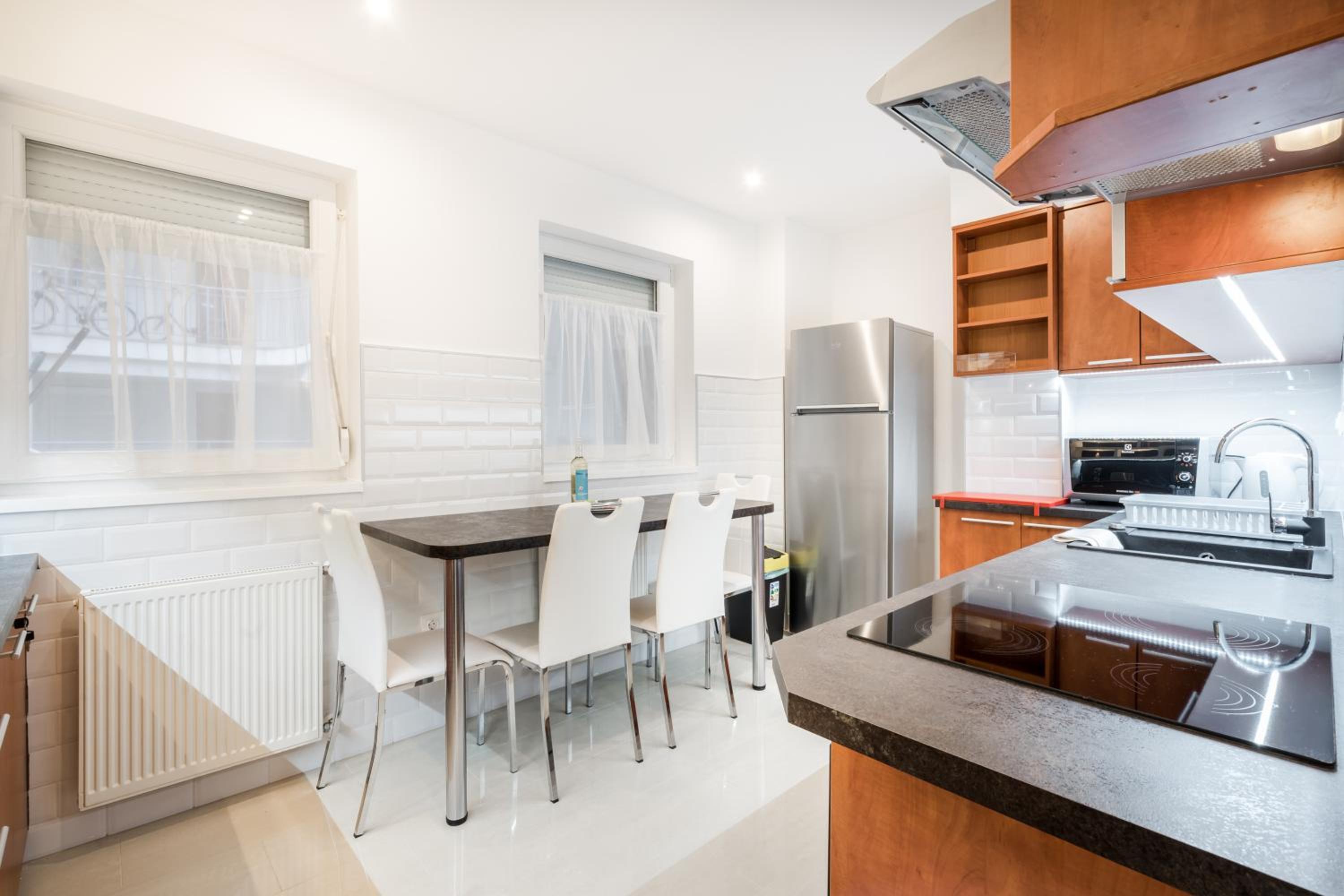 BpR Garay Suite with rooftop terrace & A/C view 2