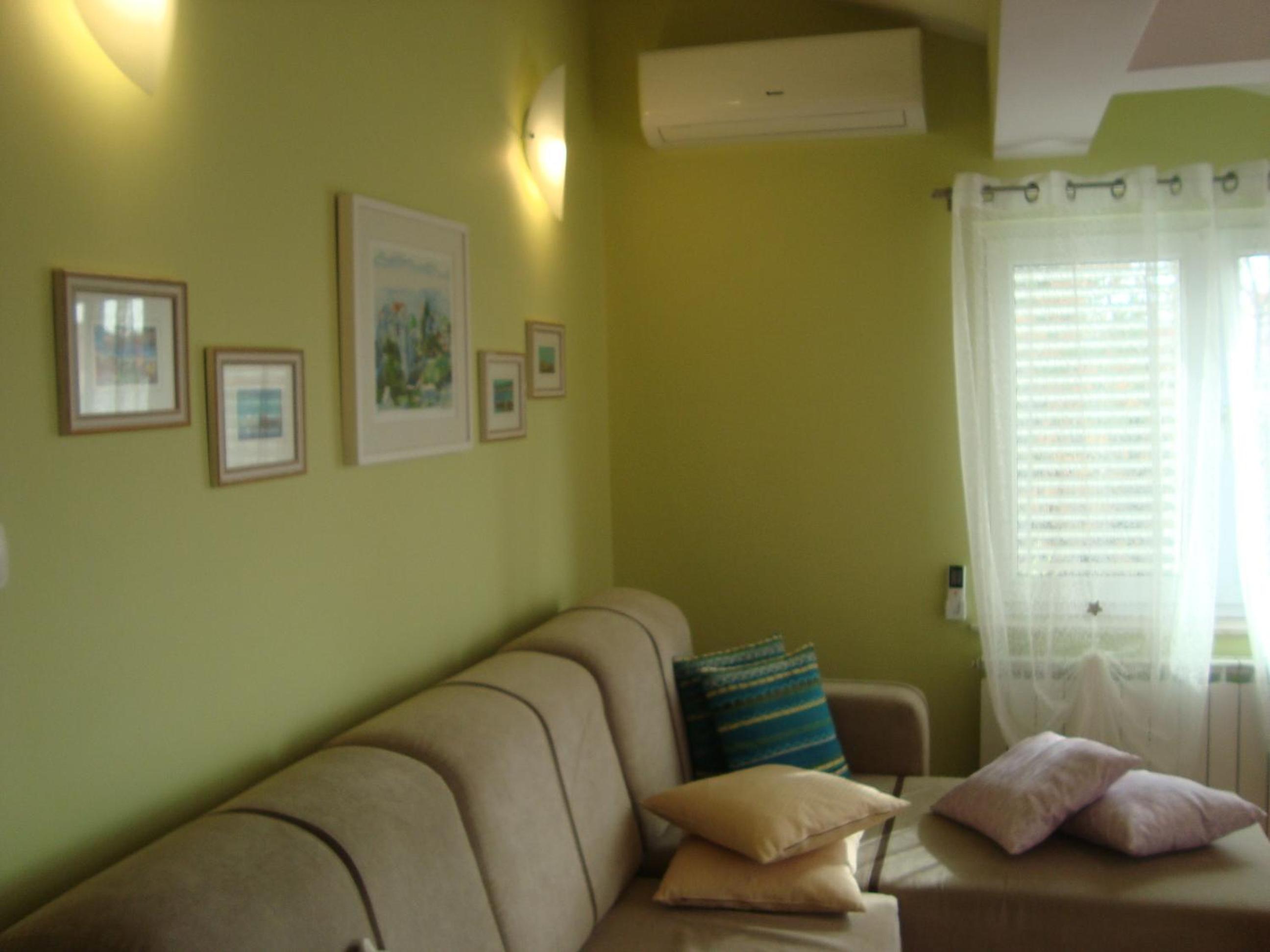 Apartments Eja view 4