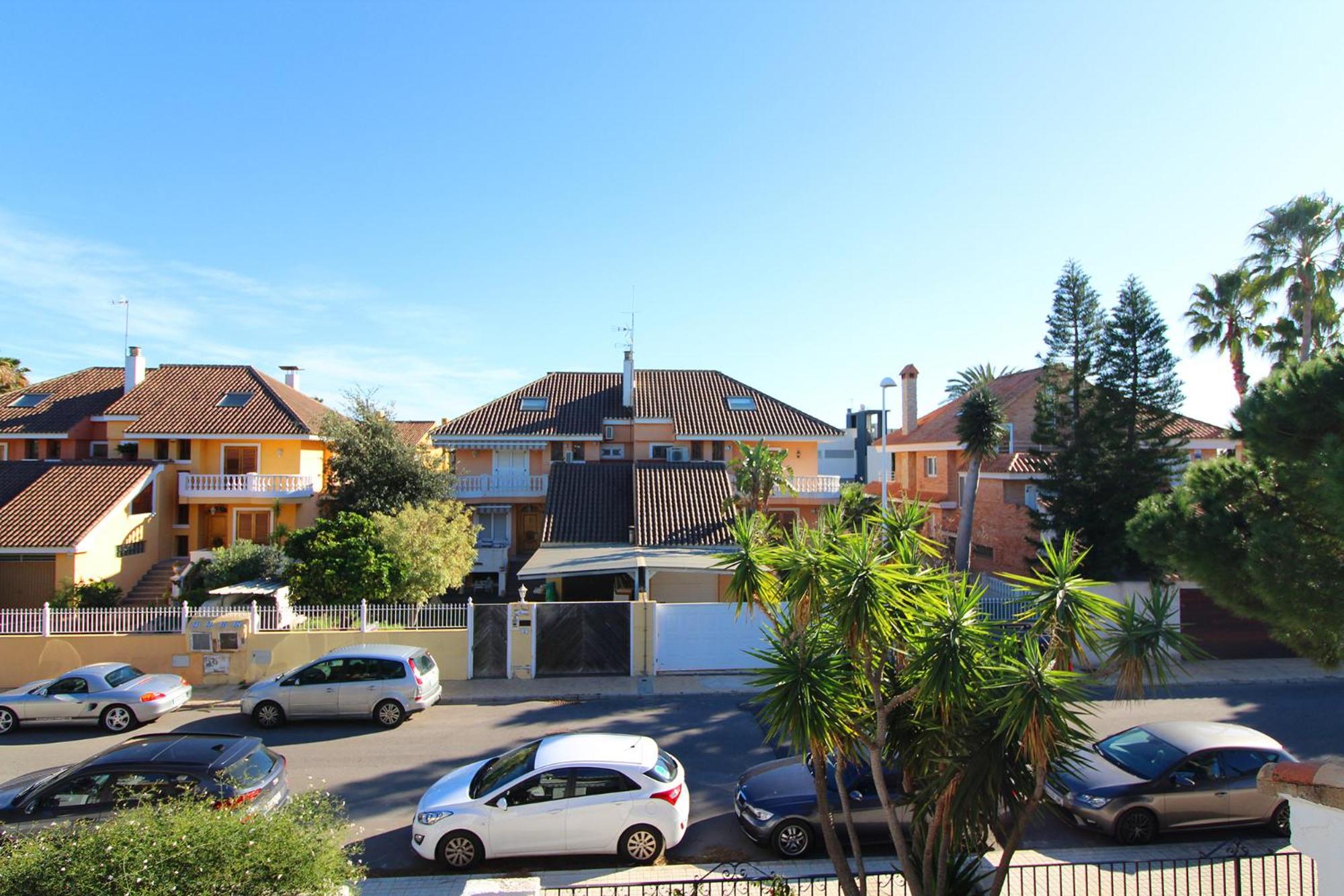 Global Vacacional, Adosado en la playa con piscina view 3