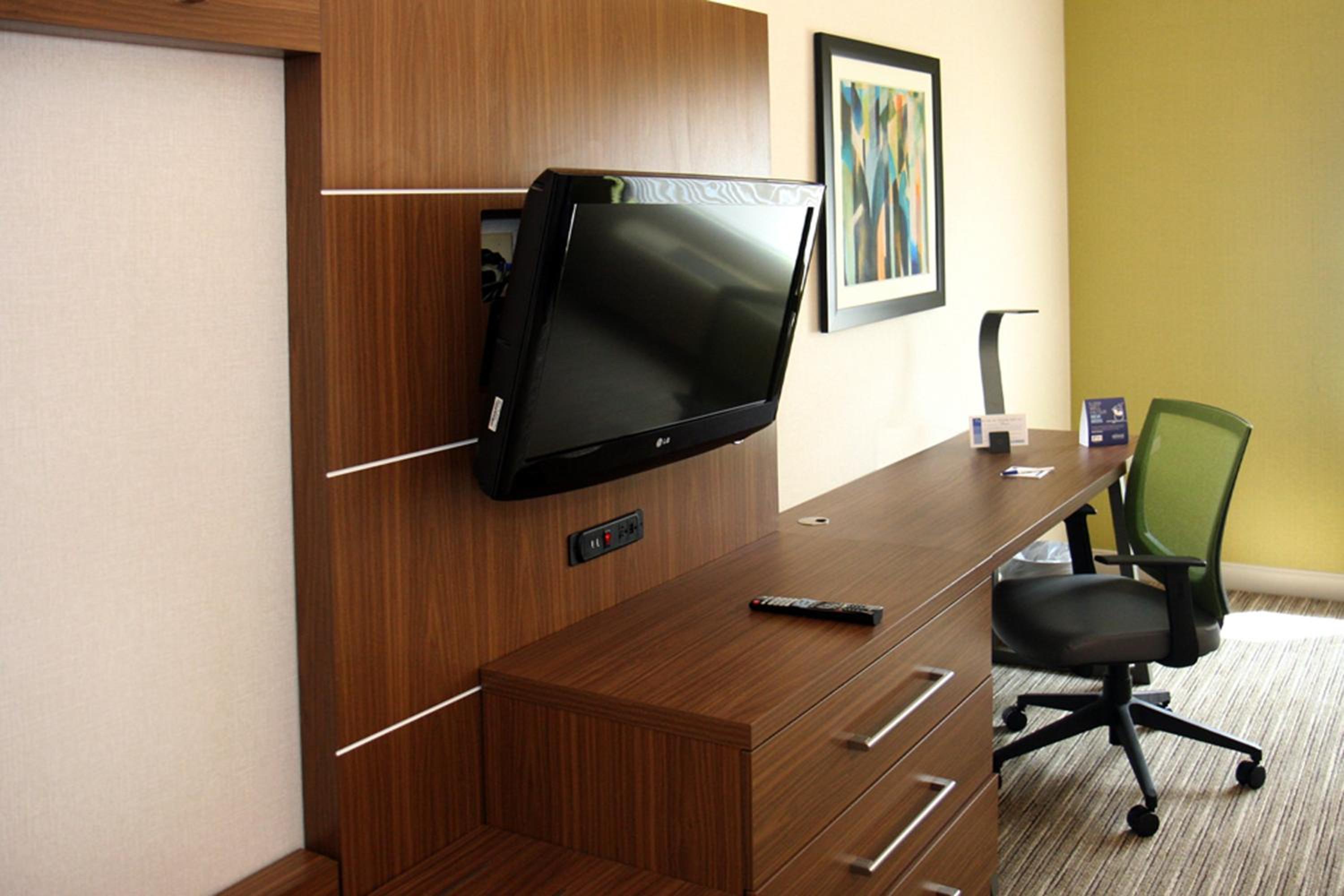 Holiday Inn Express Branford-New Haven, an IHG Hotel - Property Image 34