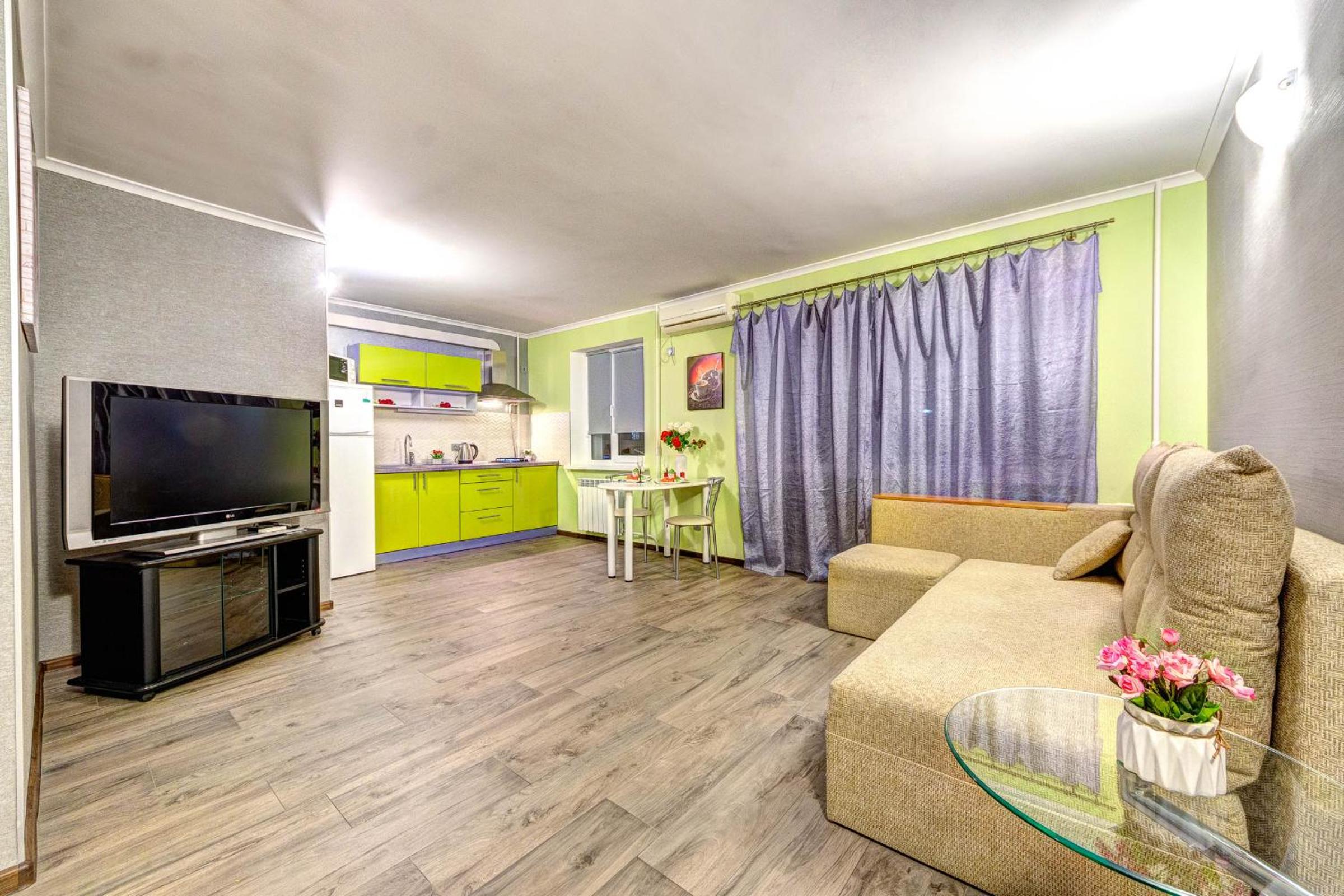 Apartments on Klovsky descent 20 view 5