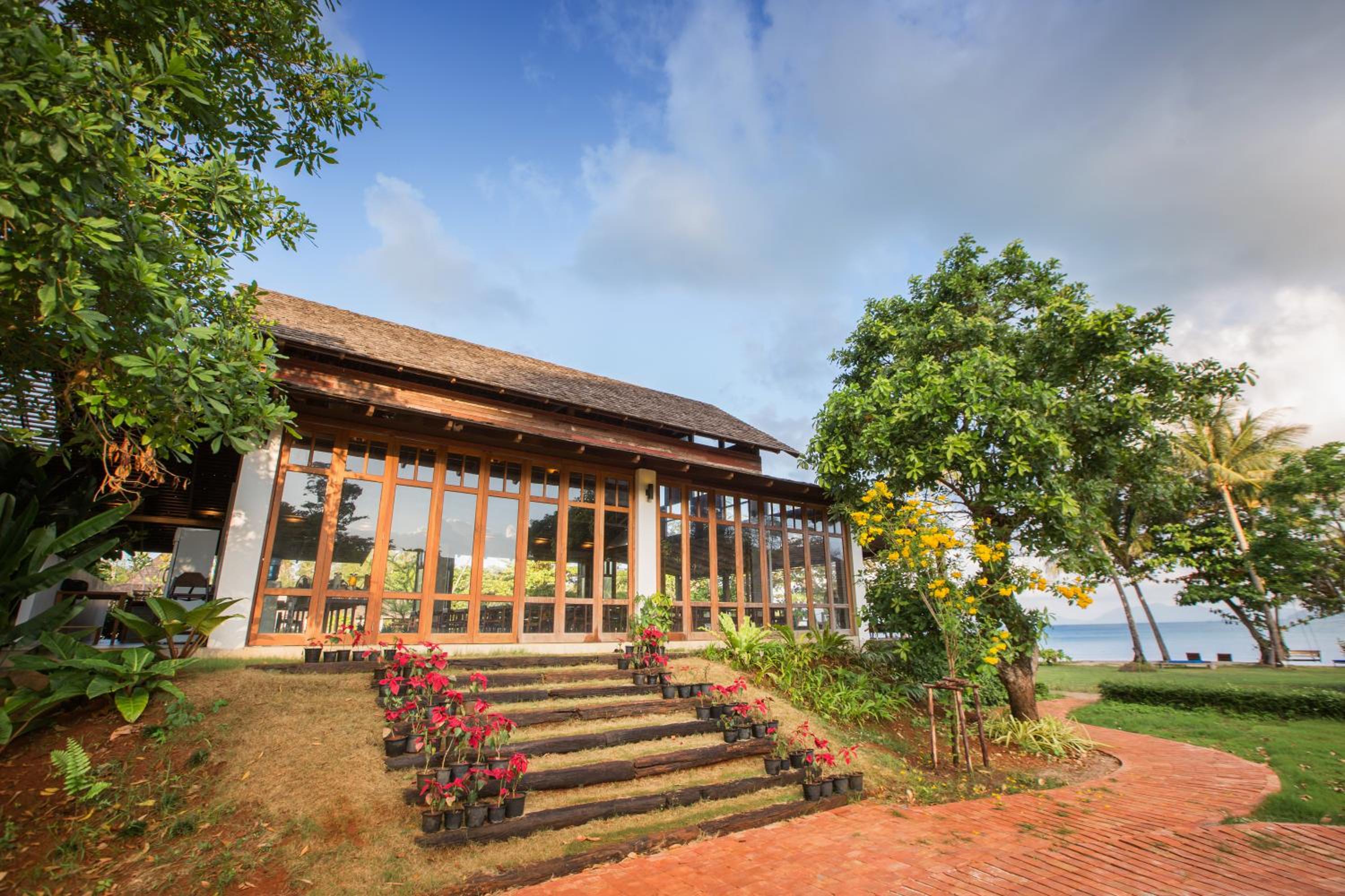 Mira Montra Resort Koh Mak