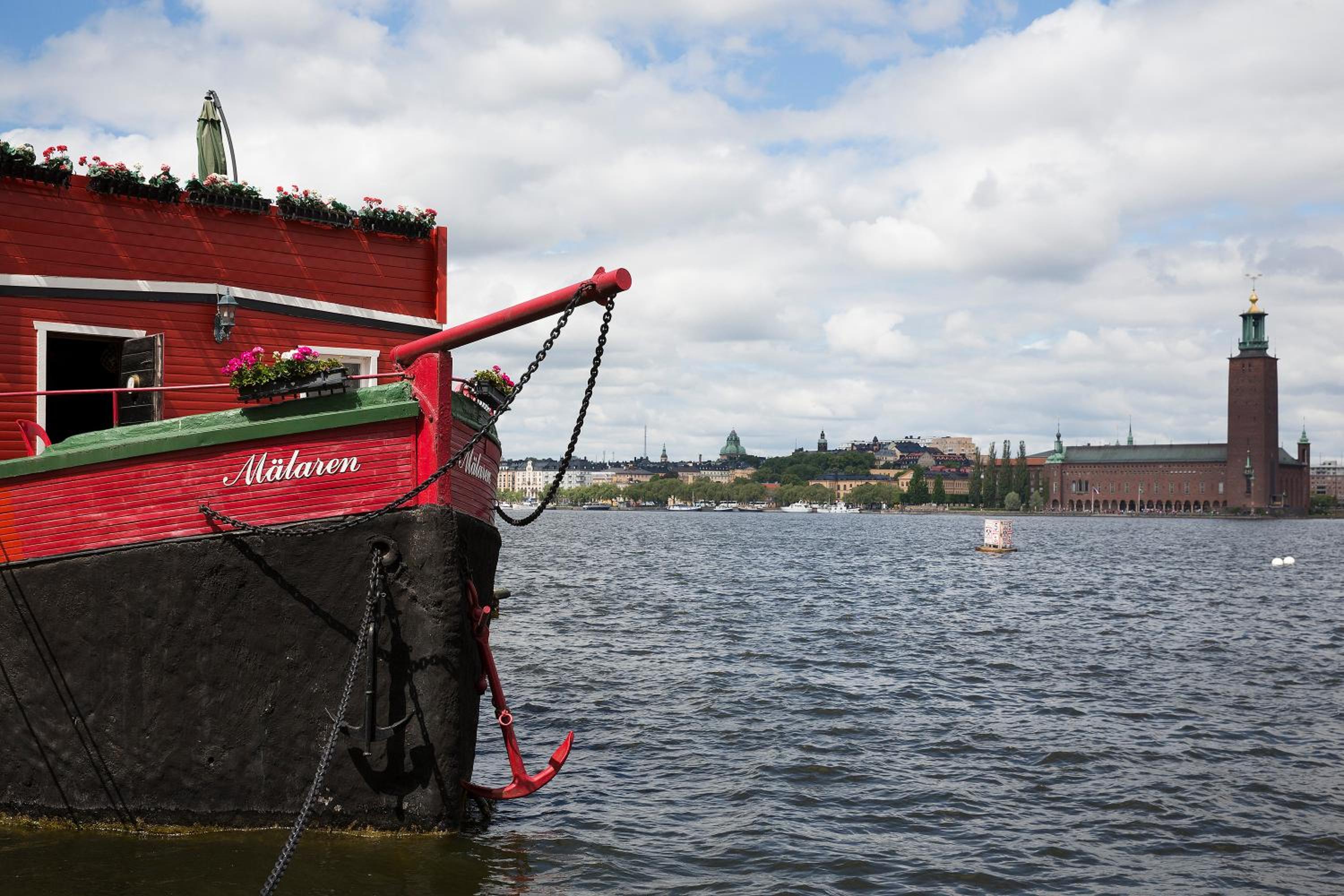The Red Boat 40