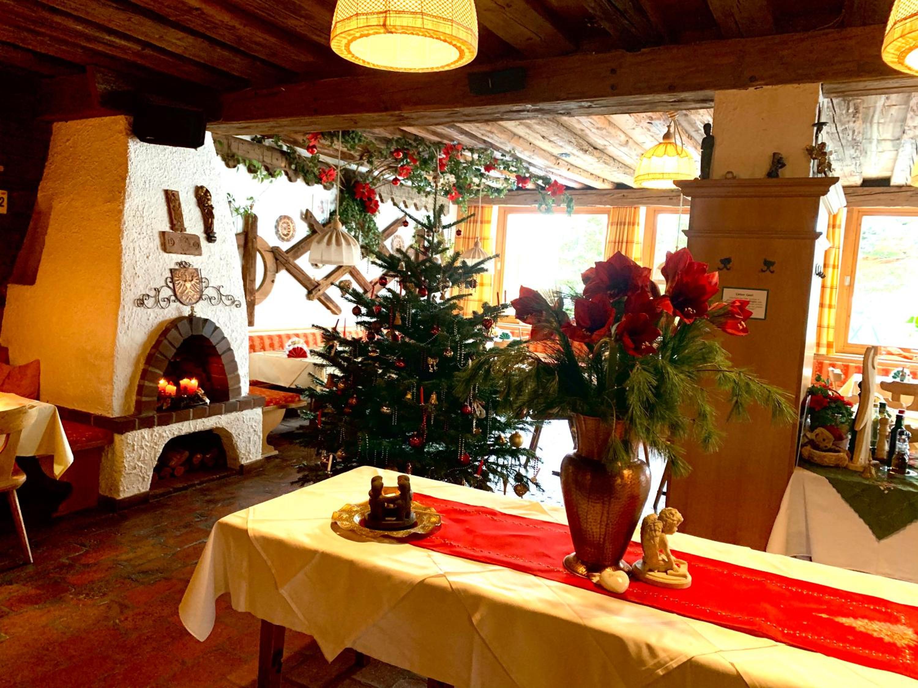Pension Nina & Gasthof Alpenrose