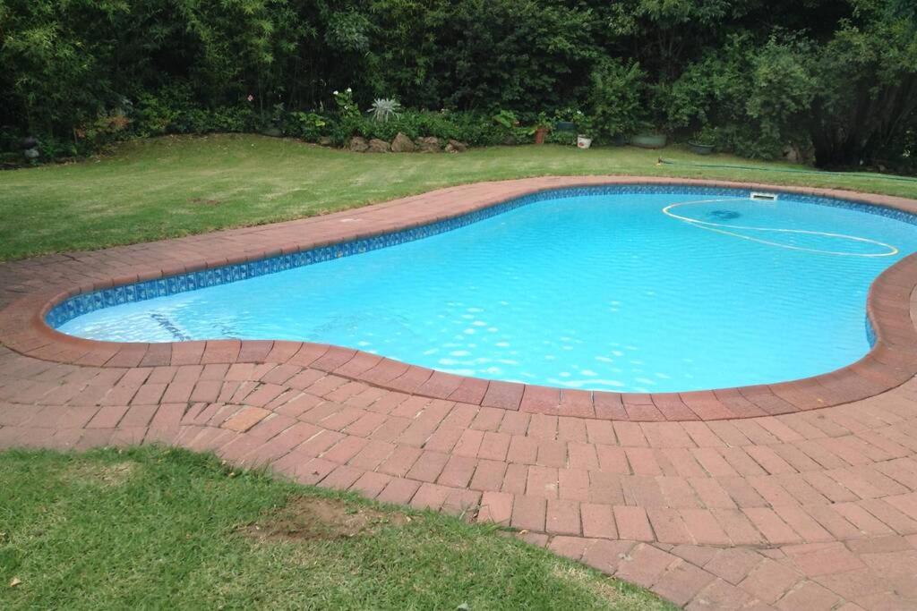 Clarens Socialites Garden Apartment #2 view 5
