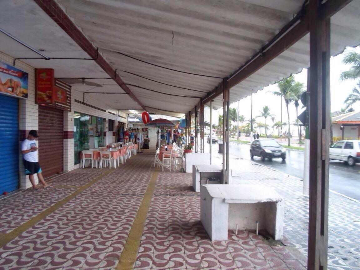 Apartamento Praia Grande, Vila Tupi, em frente ao mar, com retirada de chaves na casa da proprietária view 2