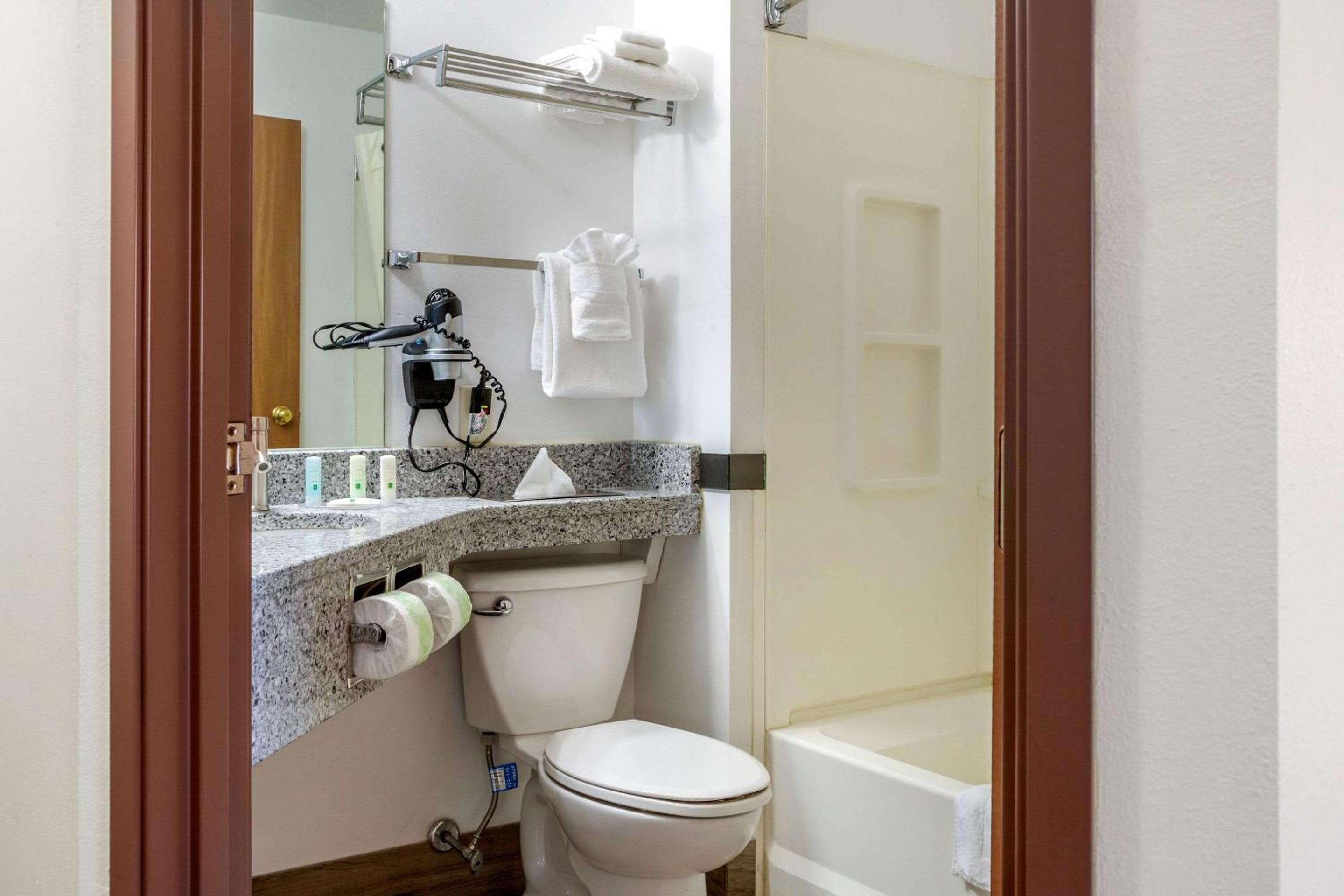 Quality Inn & Suites Prairie Du Chien