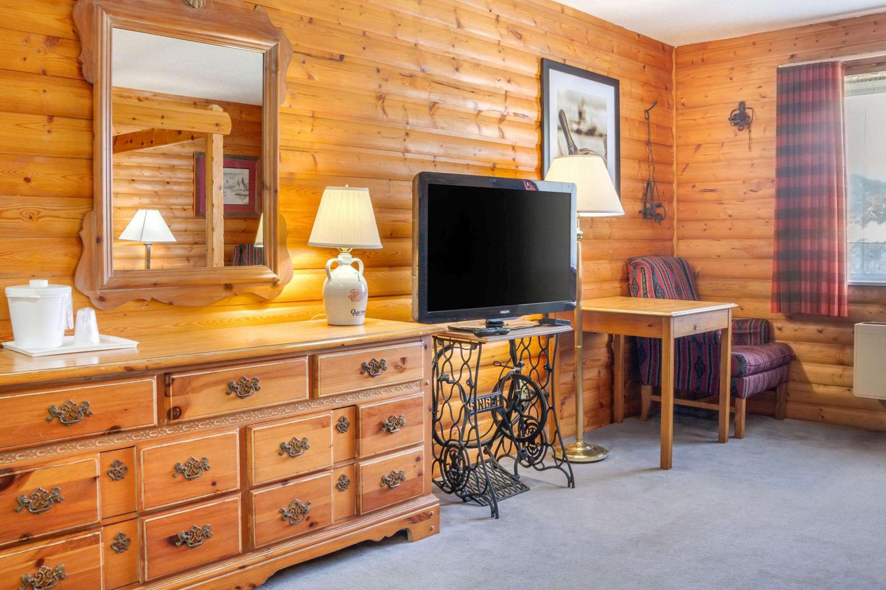 Quality Inn & Suites Prairie Du Chien