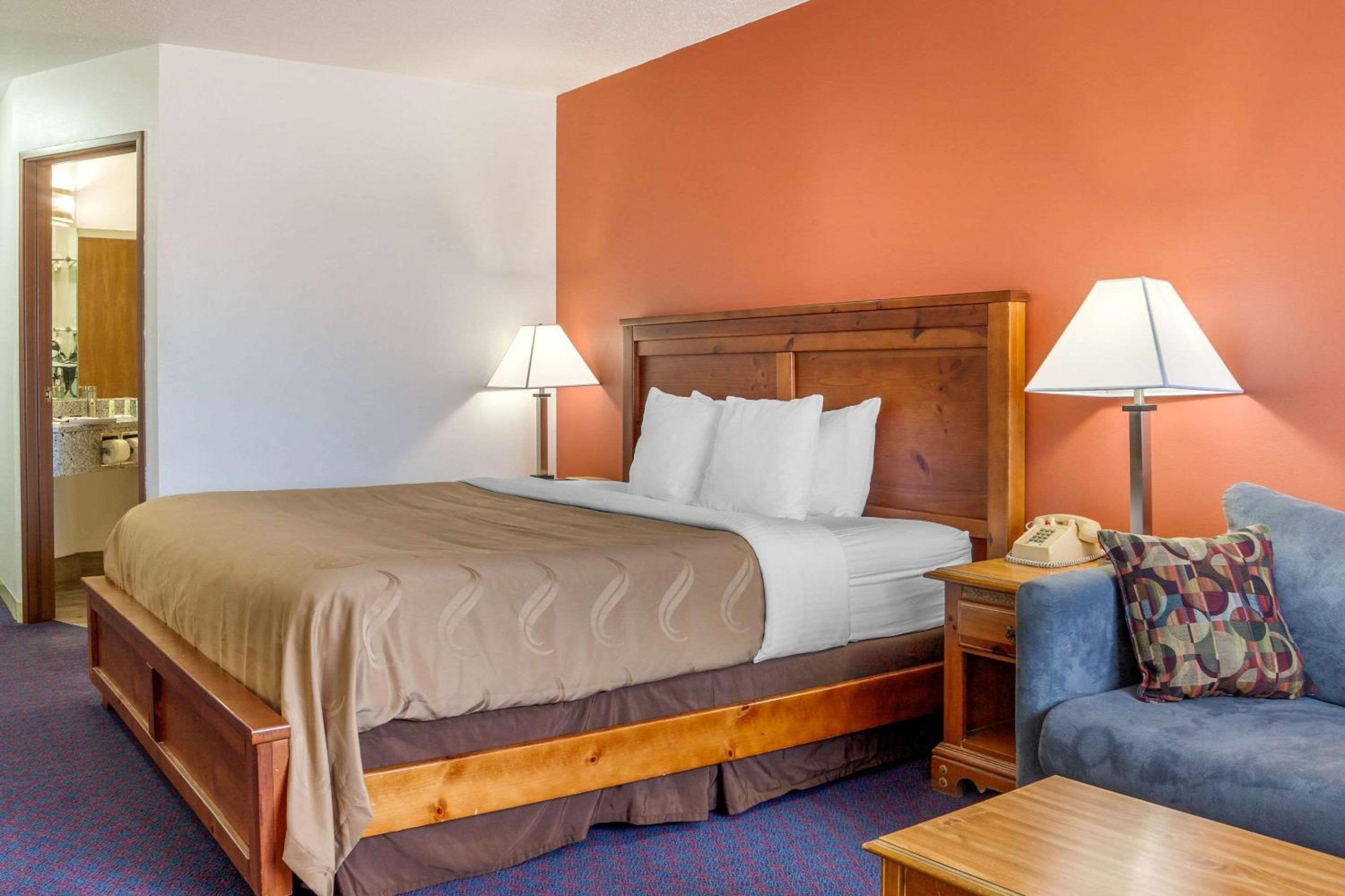 Quality Inn & Suites Prairie Du Chien