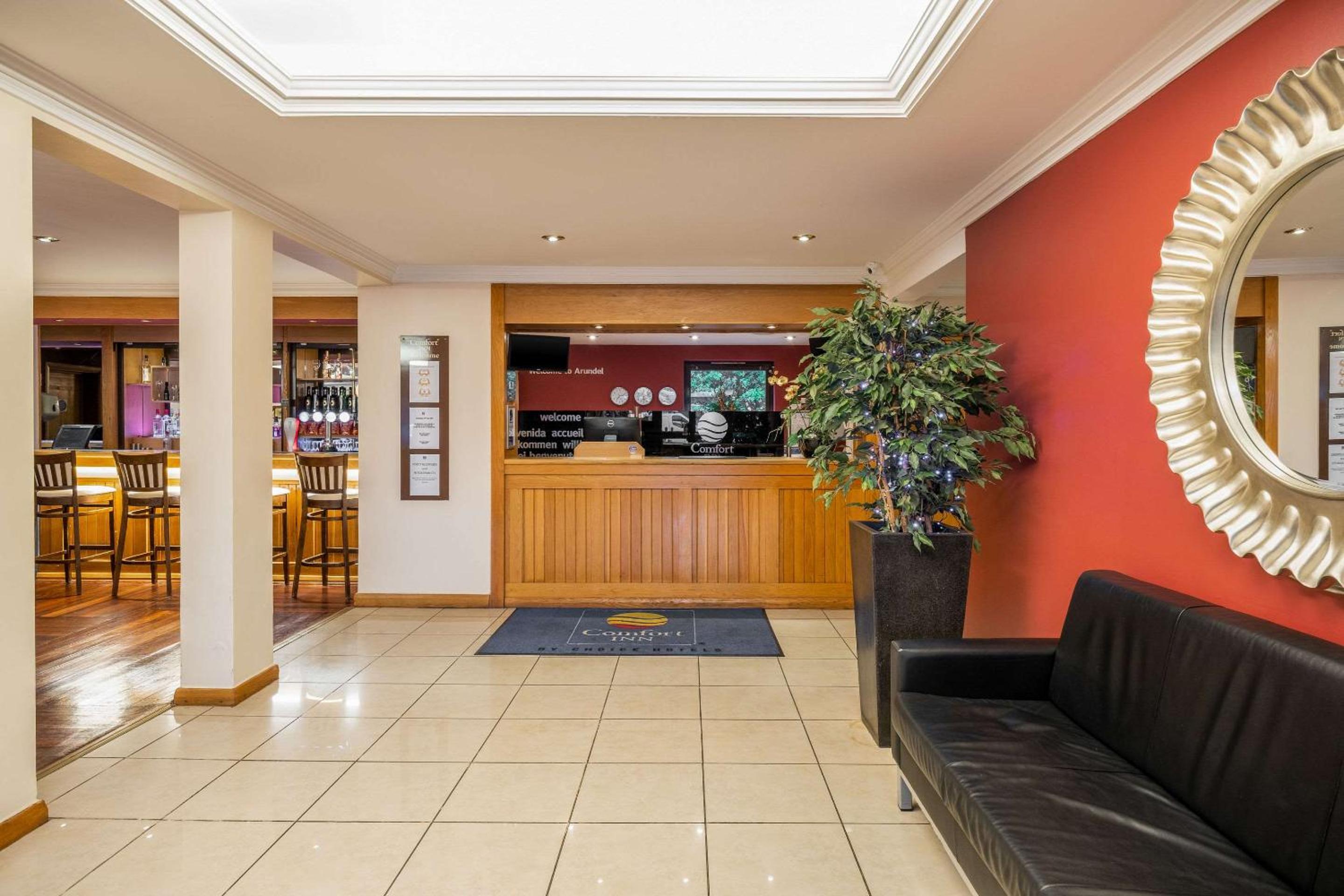 Comfort Inn Arundel view 2