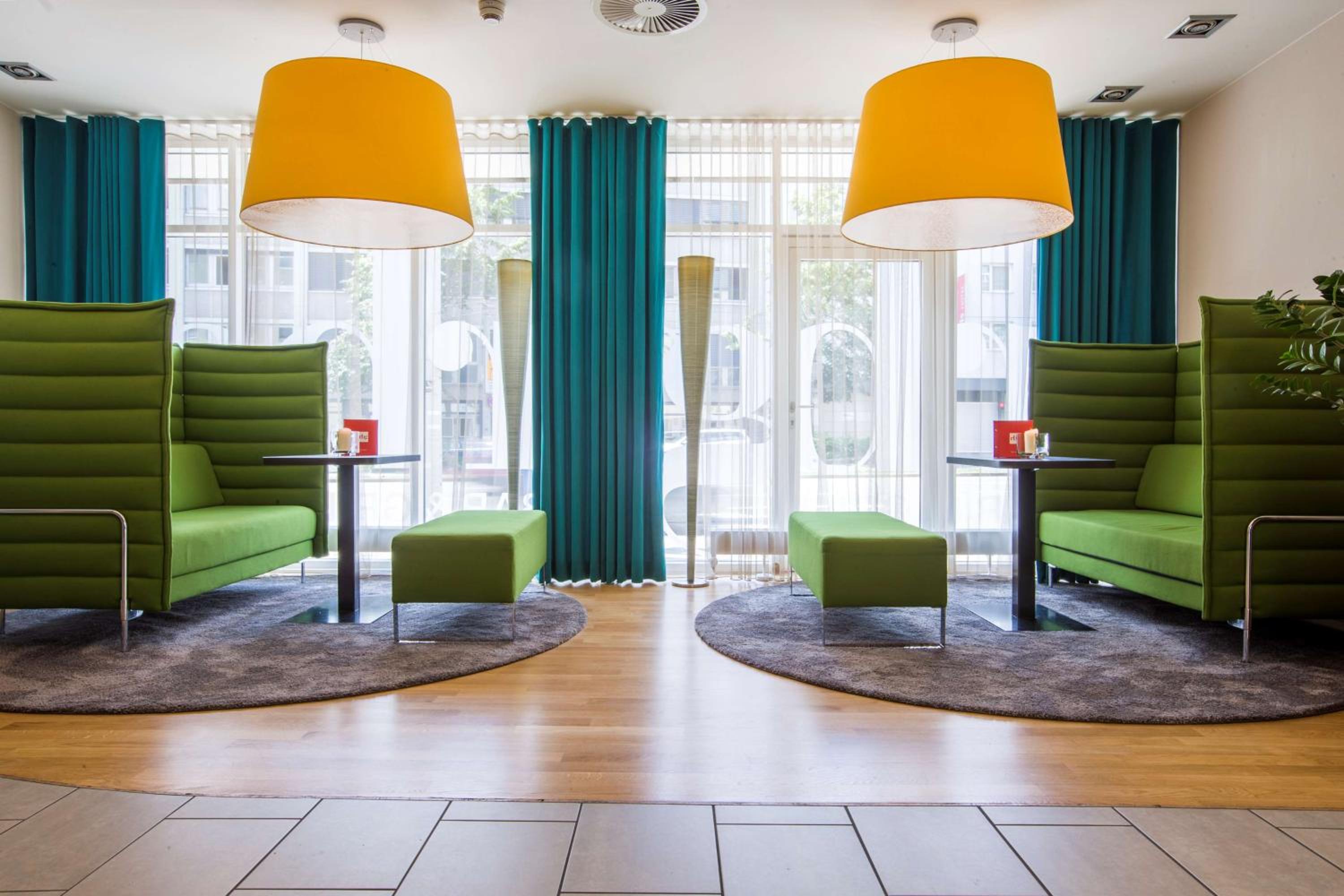 Park Inn by Radisson Nurnberg - Property Image 41