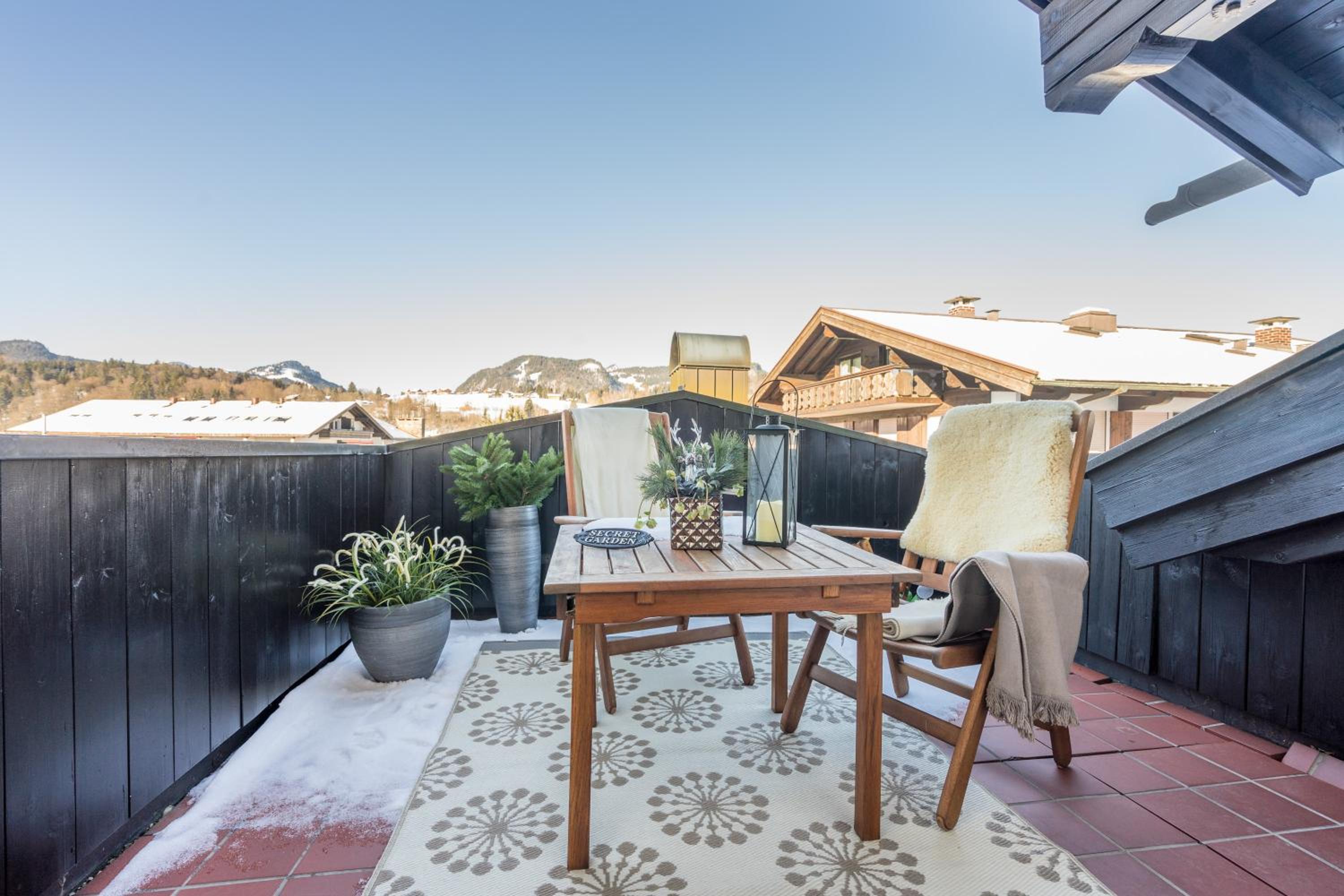 balance & terrace