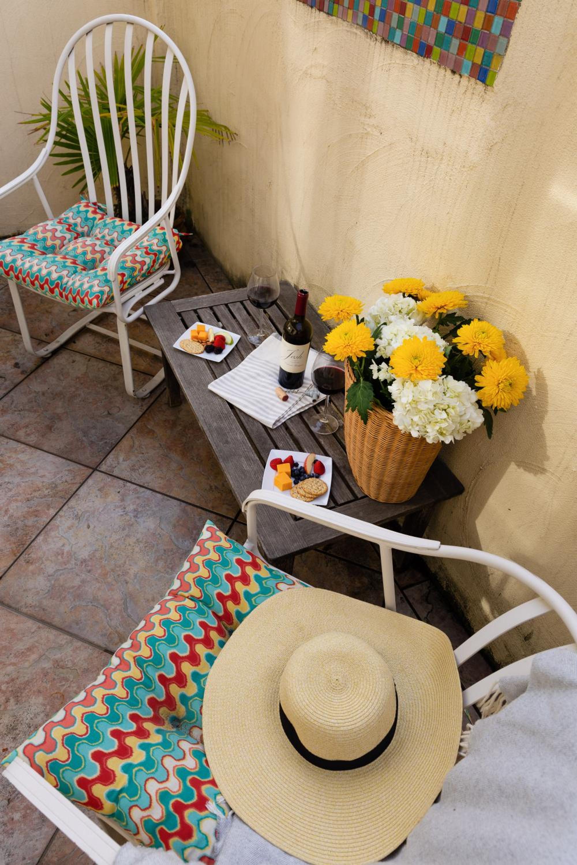 balance & terrace