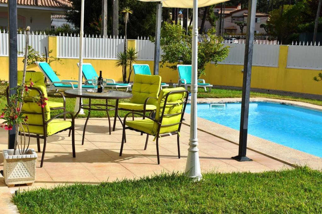 B House Verdizela view 3