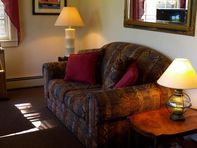 Beach Cottage Inn