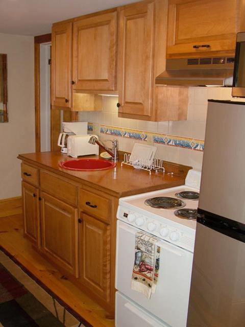 Beach Cottage Inn