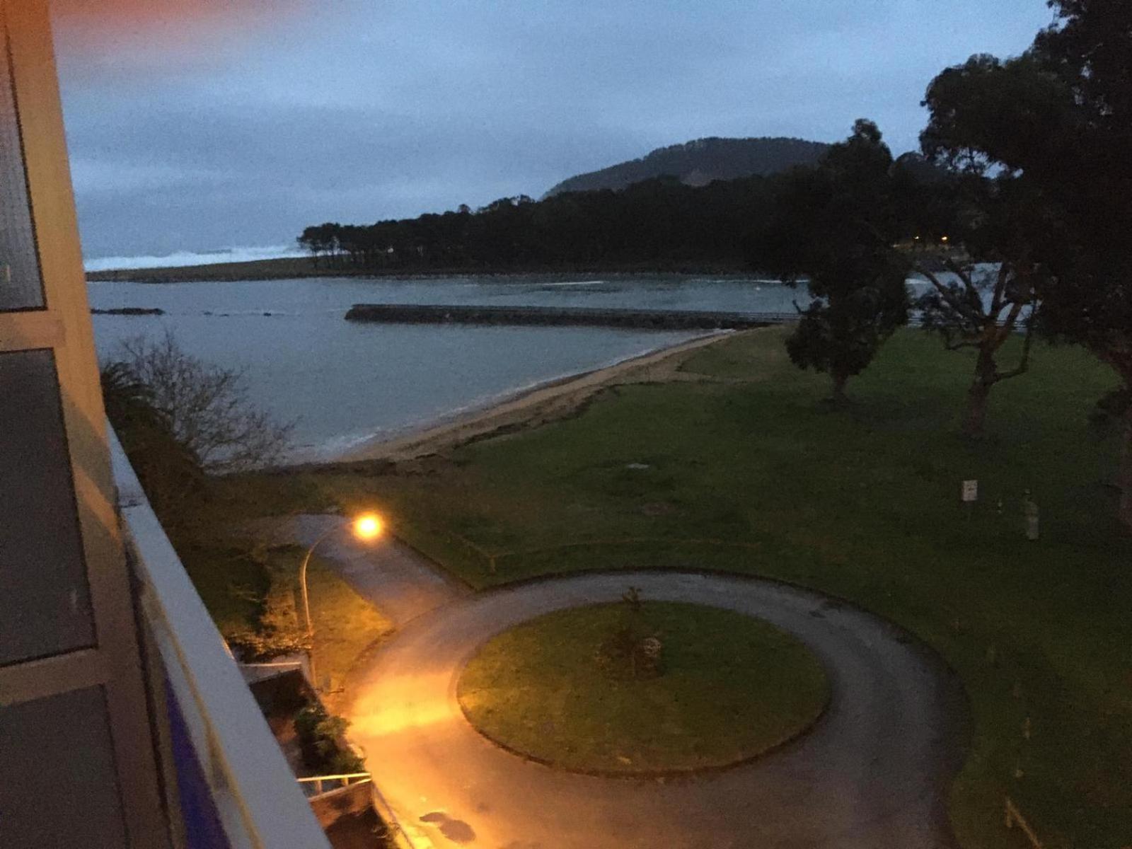 Playa el Puntal Villaviciosa Asturias view 2