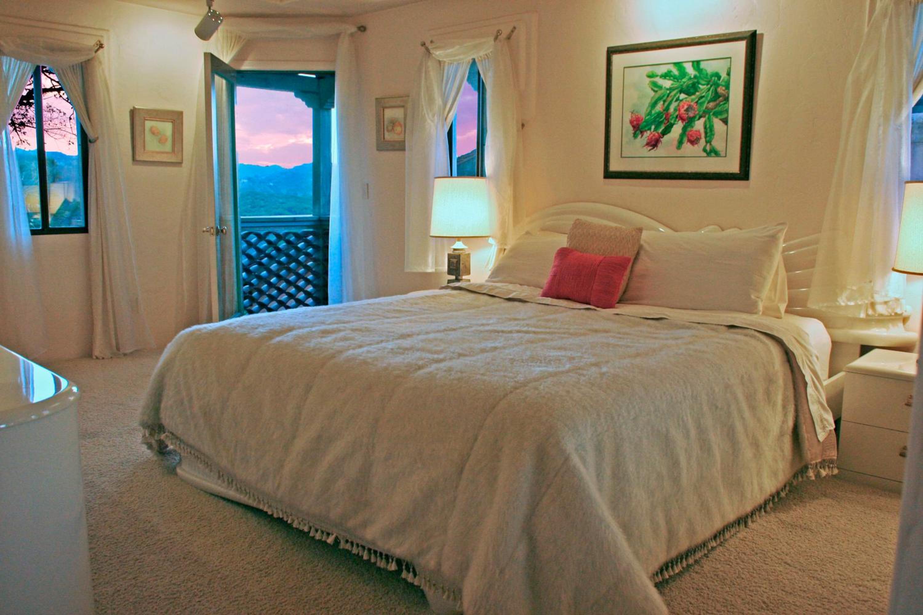 Topanga Canyon Inn Bed and Breakfast - Property Image 20