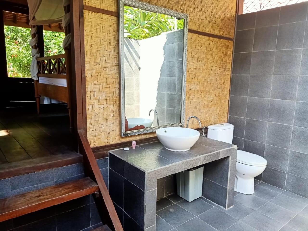 Si Pitung Village