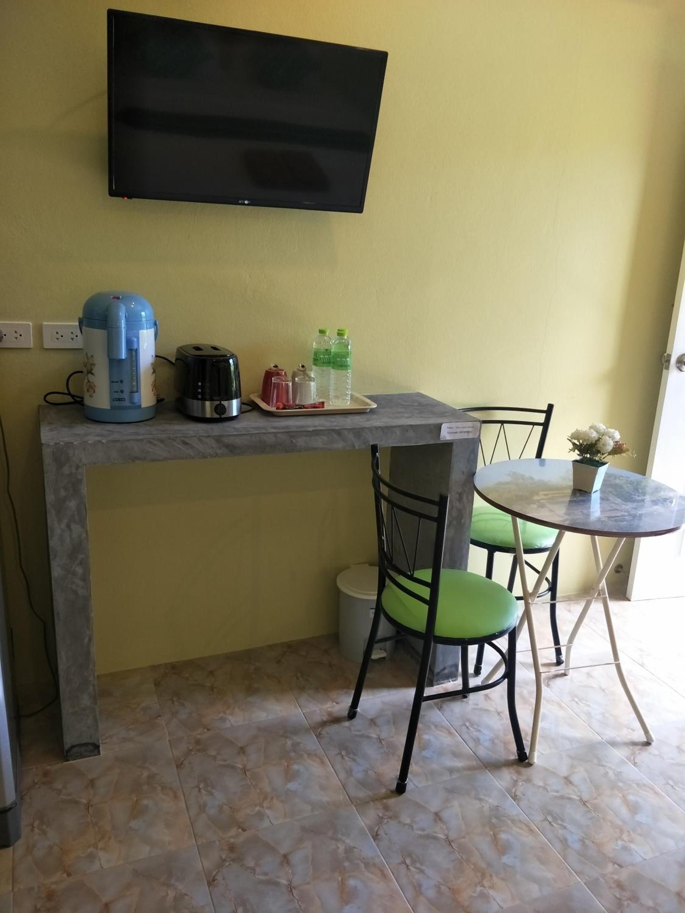 Photo 17