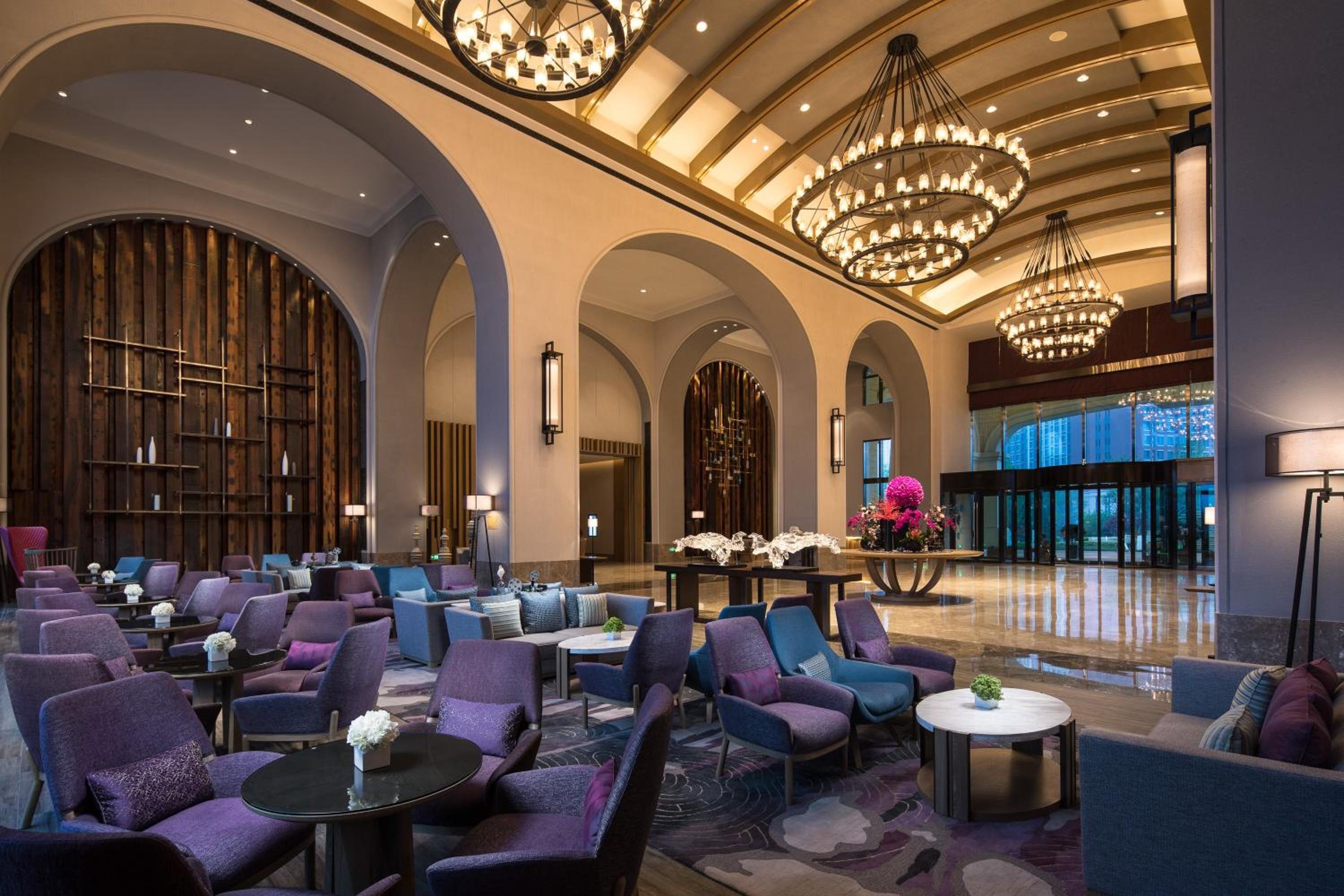 Crowne Plaza QingdaoOriental Movie Metropolis by IHG