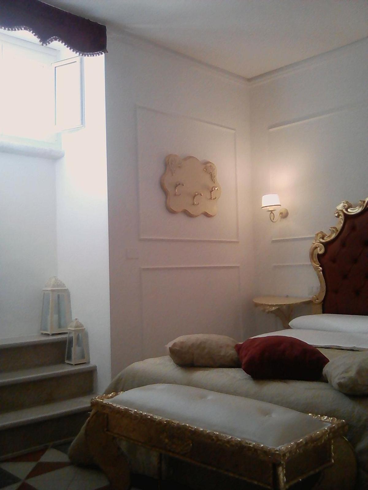 DONNA LUCREZIA b&b Boutique Hotel Style - RELAX & BUSINESS STAY