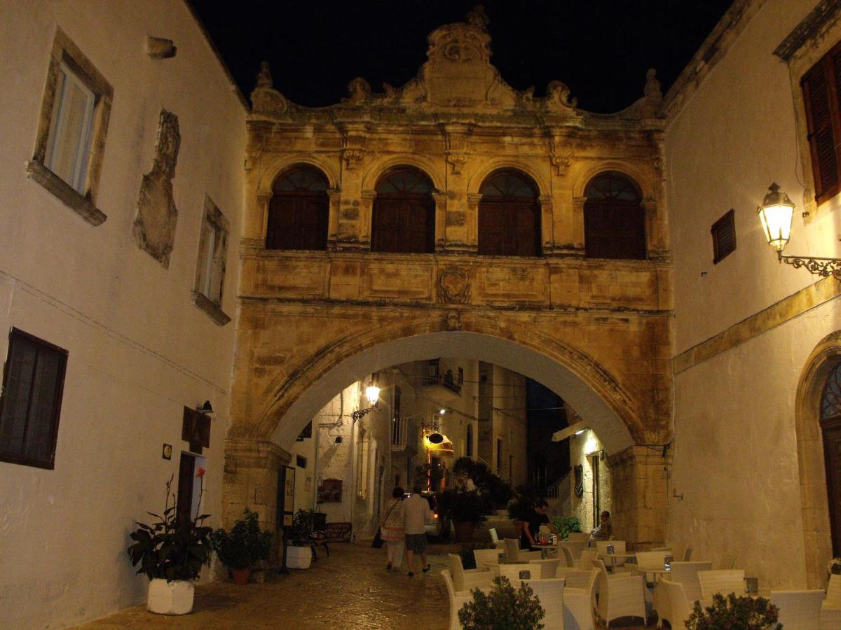 Magnificent villa close to the historic town of Ostuni and beaches photo 5