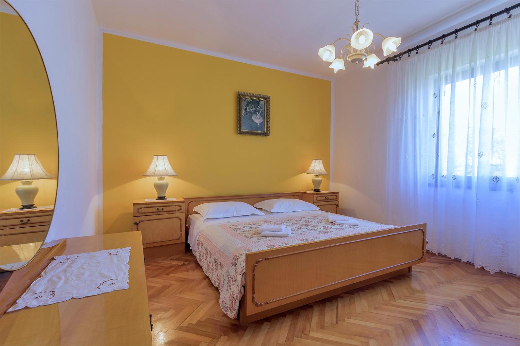 Apartment Dubravka 1999 view 4