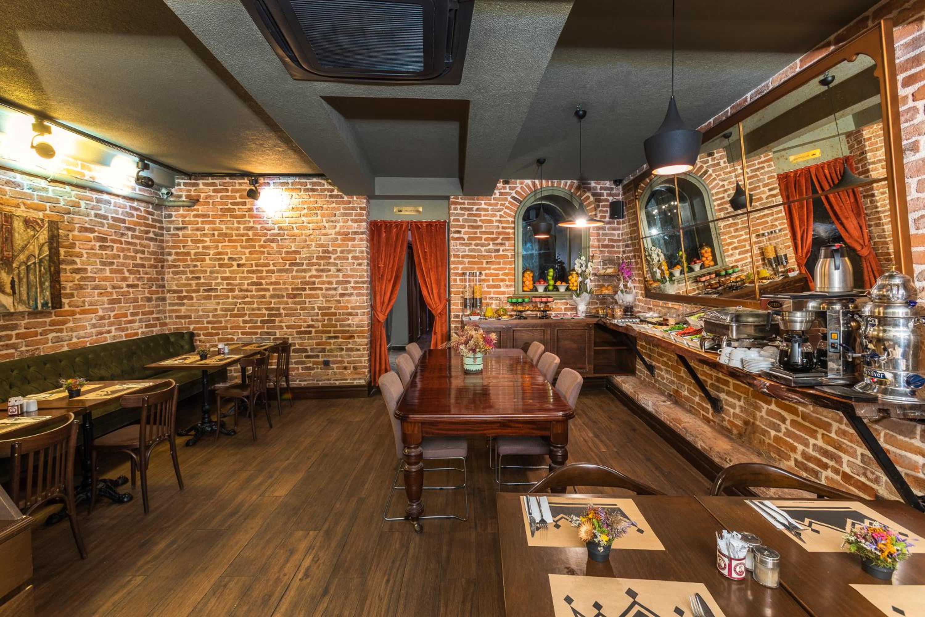 Meroddi Galata Mansion - Image 18