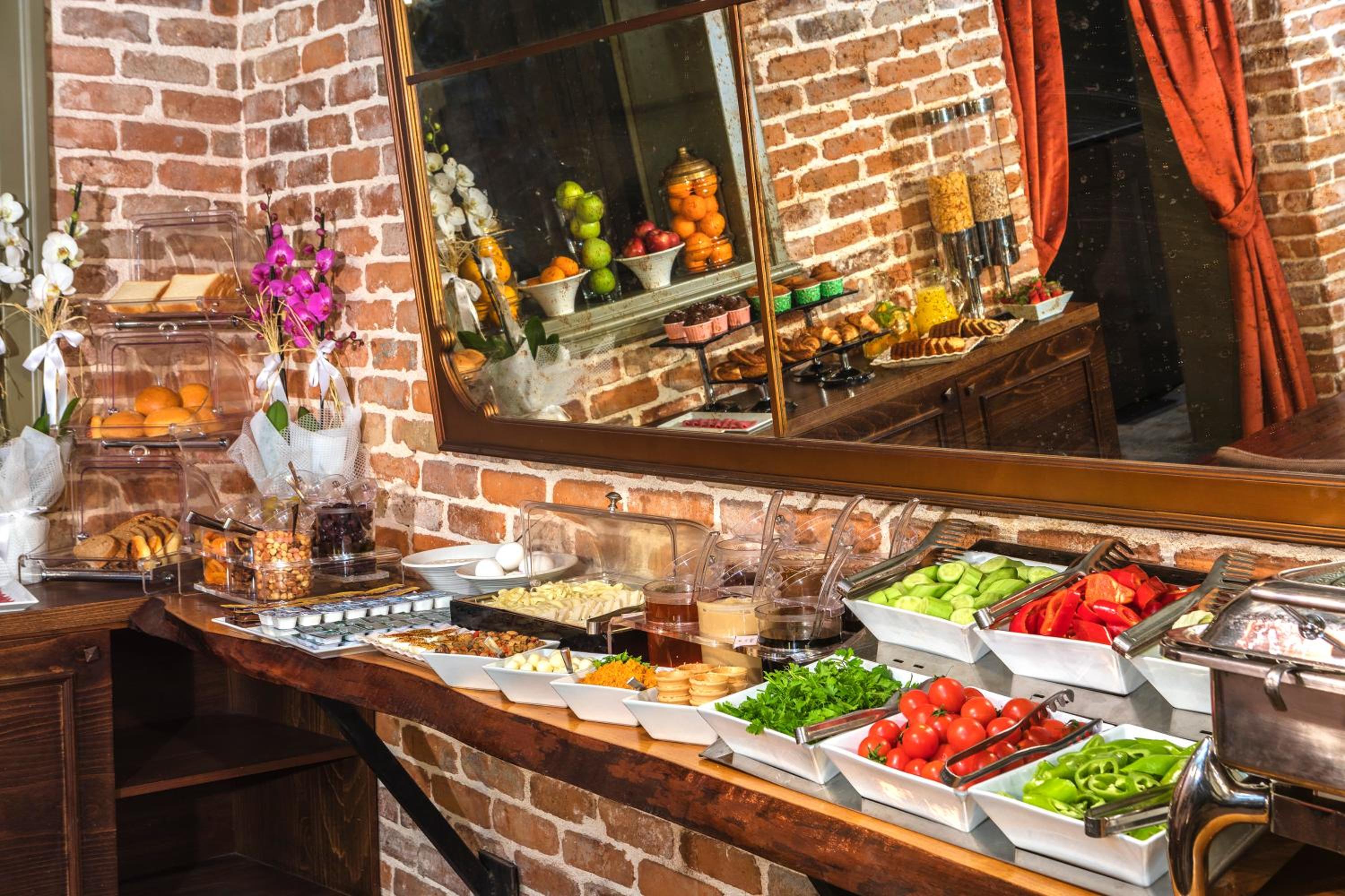 Meroddi Galata Mansion - Image 11