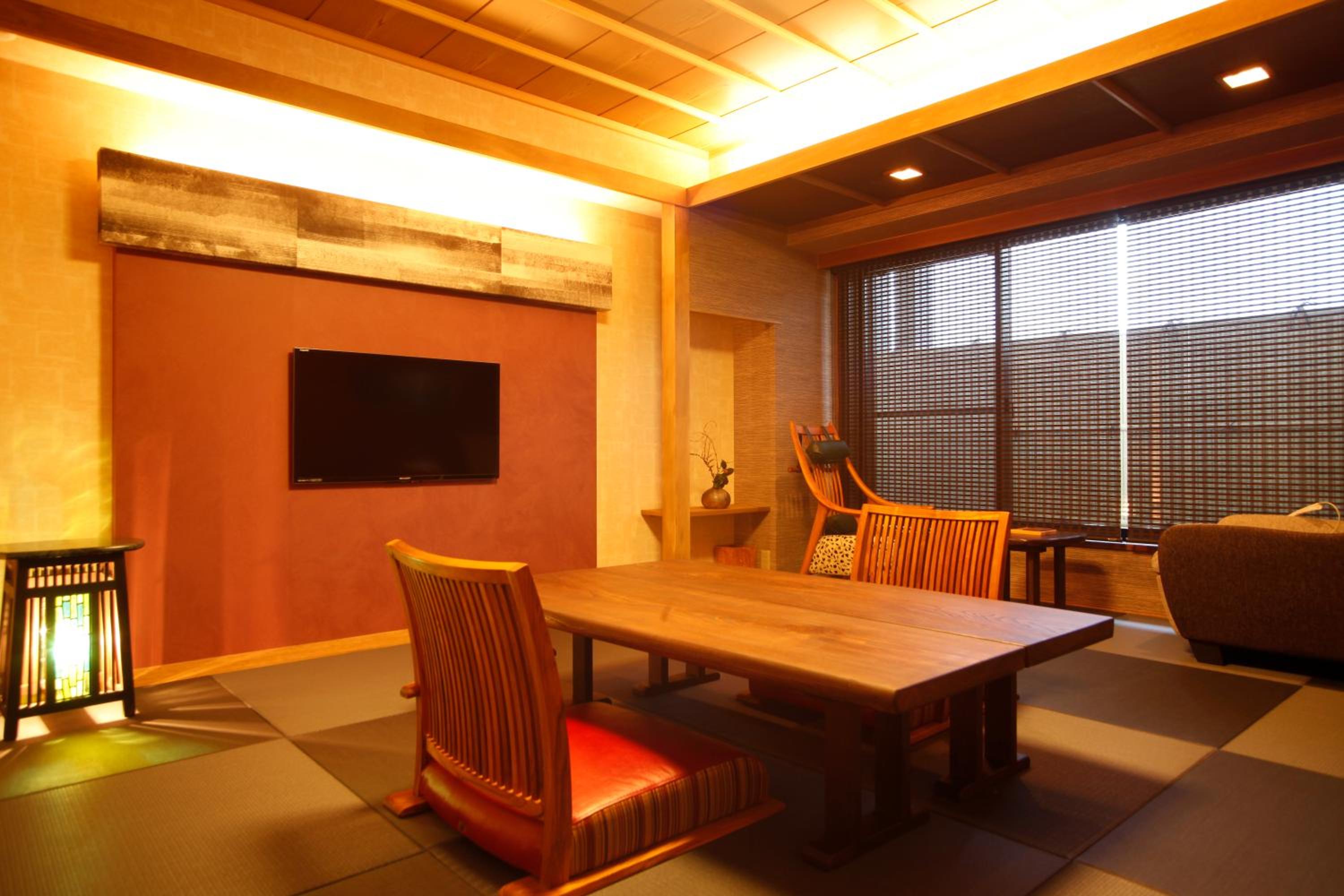 Arima Hot Spring Ryokan Hanamusubi