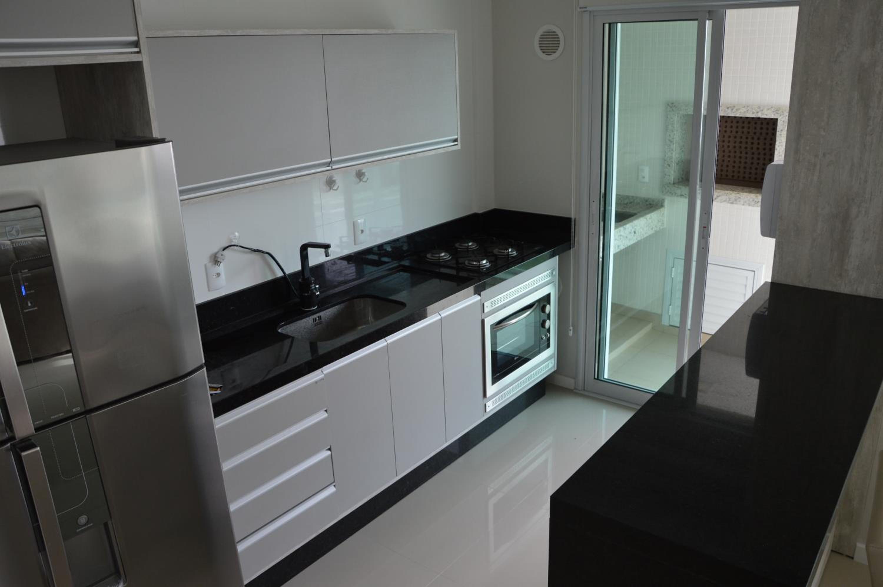Belíssima cobertura duplex - De frente para o mar - Bombinhas-SC