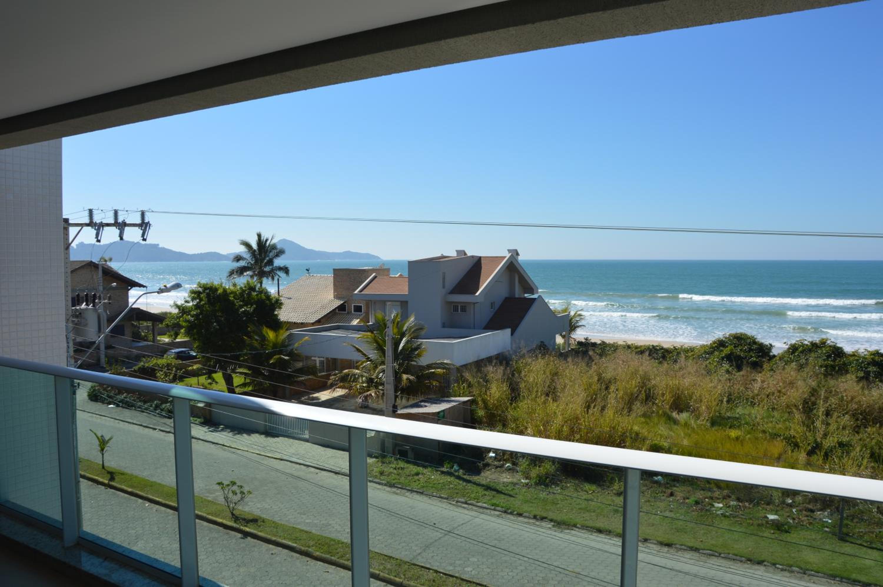 Belíssima cobertura duplex - De frente para o mar - Bombinhas-SC