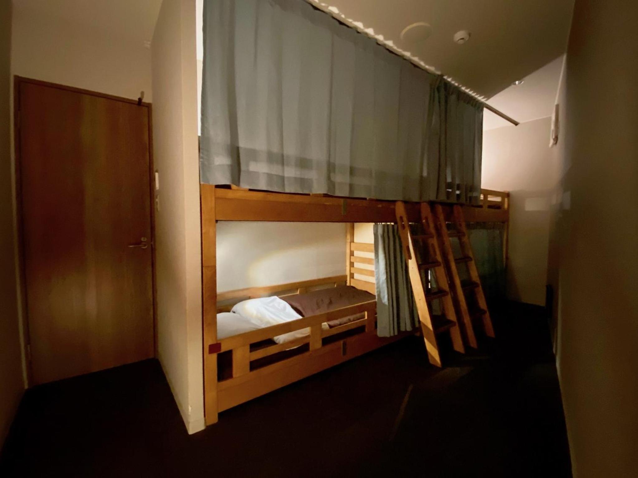 Osaka Guesthouse Nest