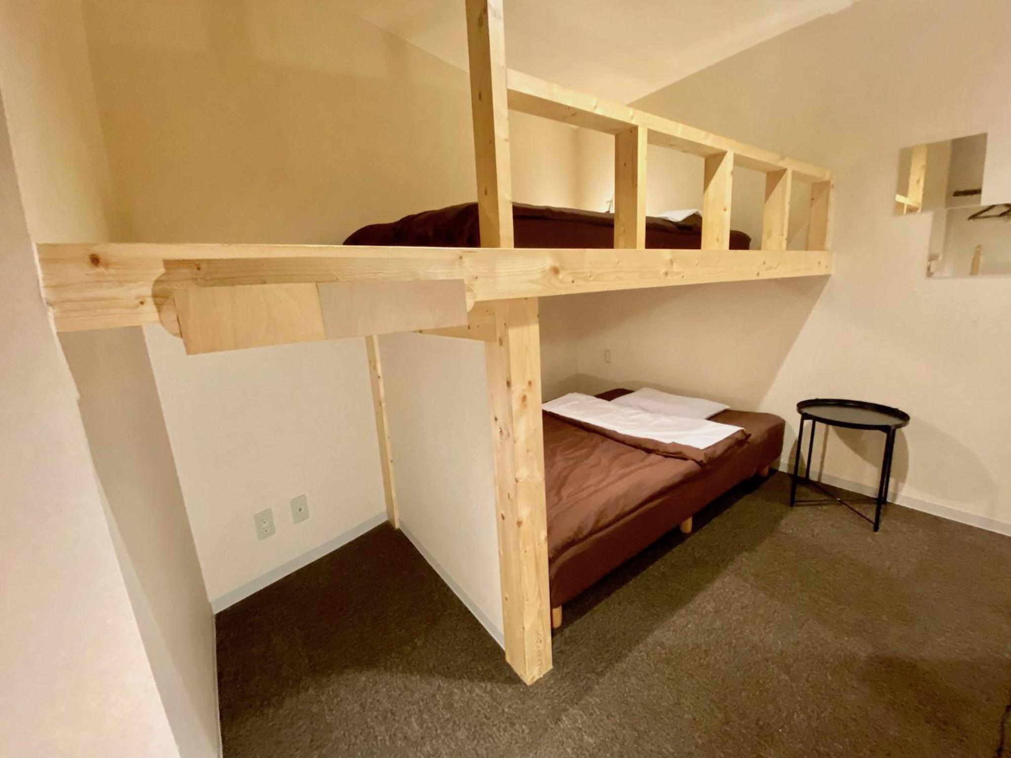 Osaka Guesthouse Nest
