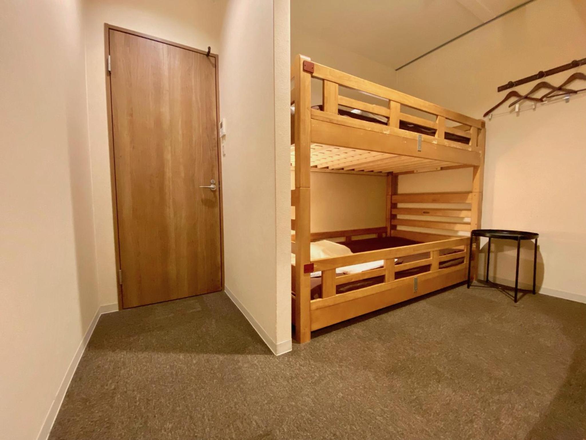 Osaka Guesthouse Nest