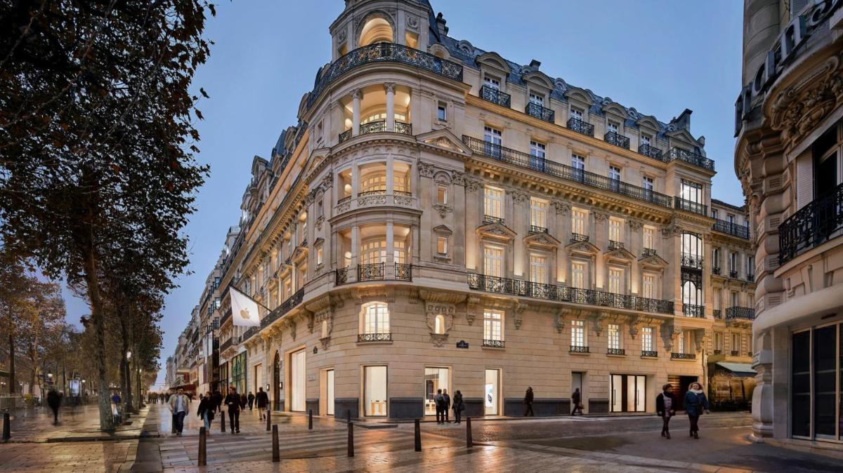 Champs Elysees Flat