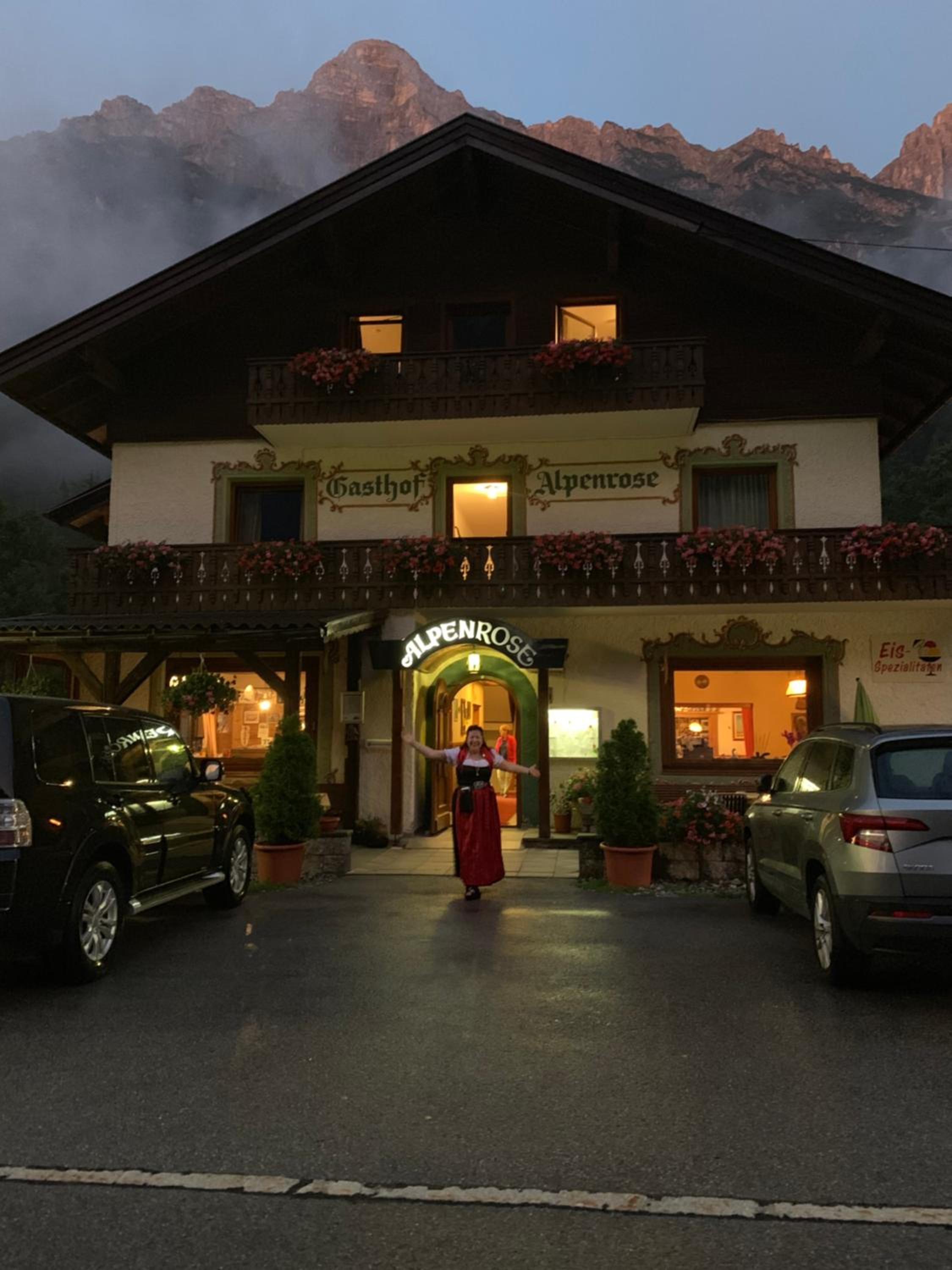 Pension Nina & Gasthof Alpenrose