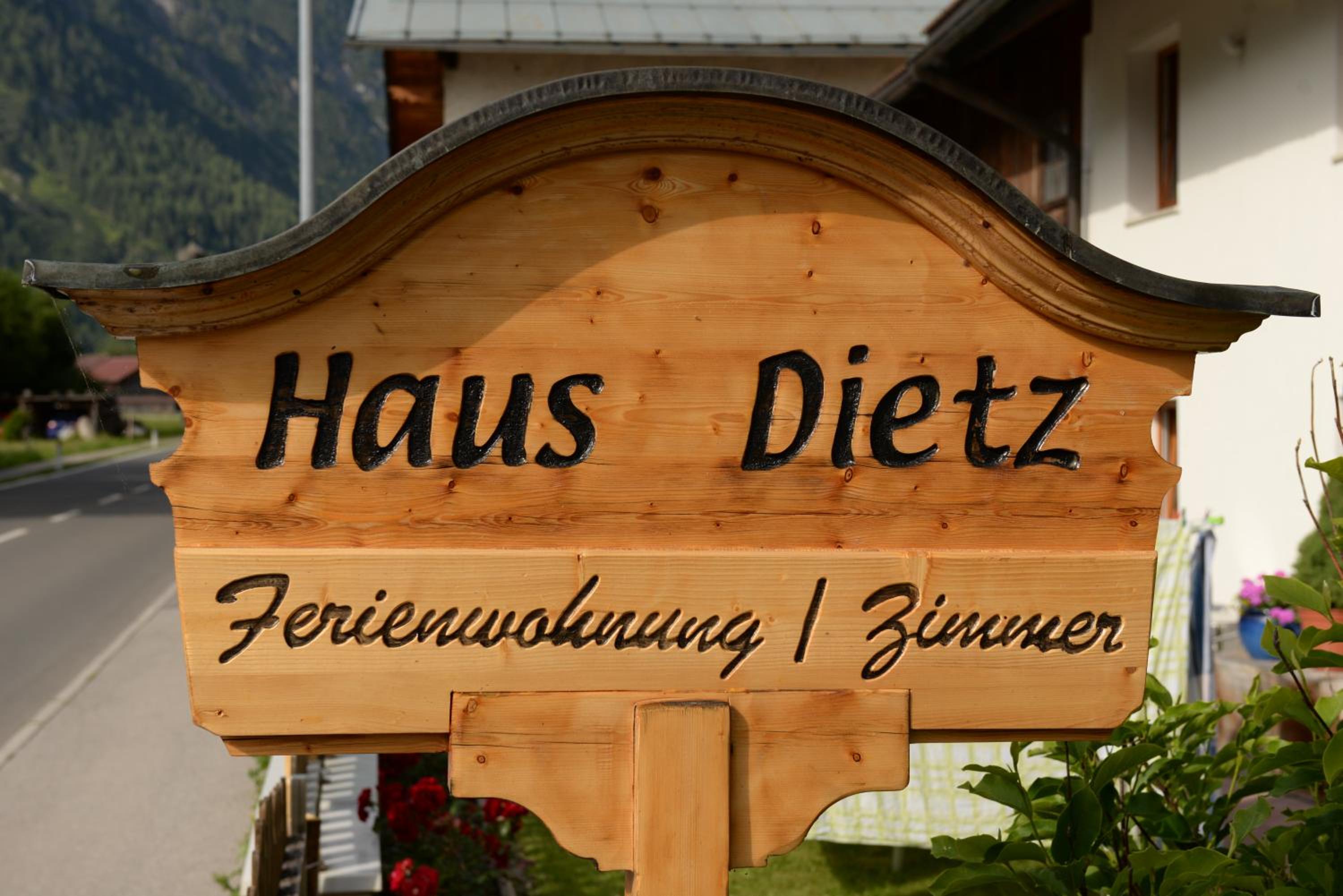 Haus Dietz view 3