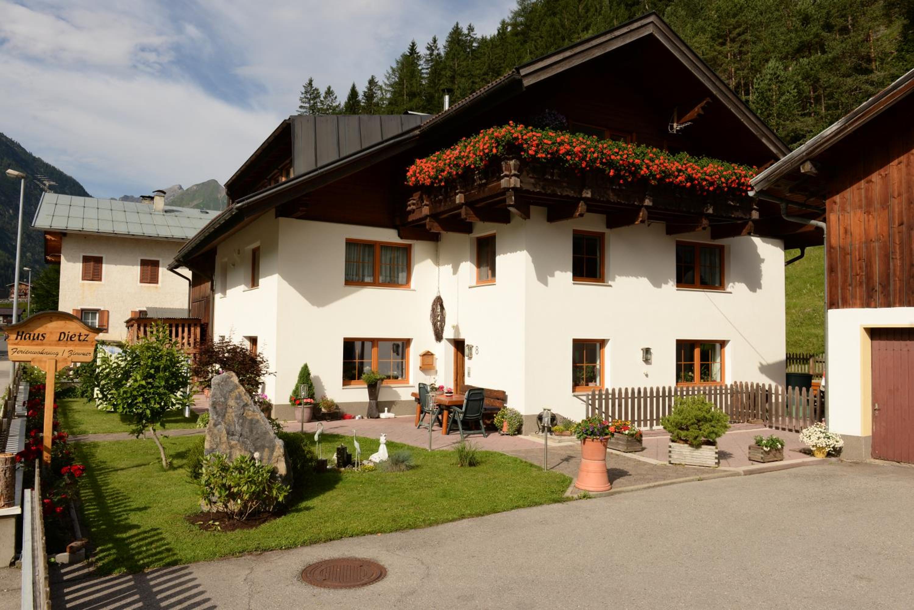Haus Dietz view 4