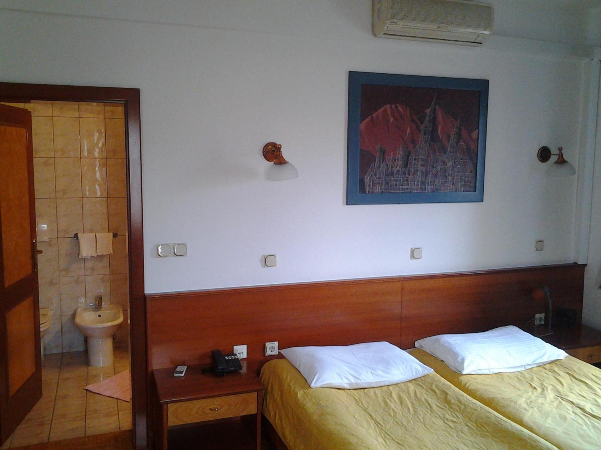 Photo 51