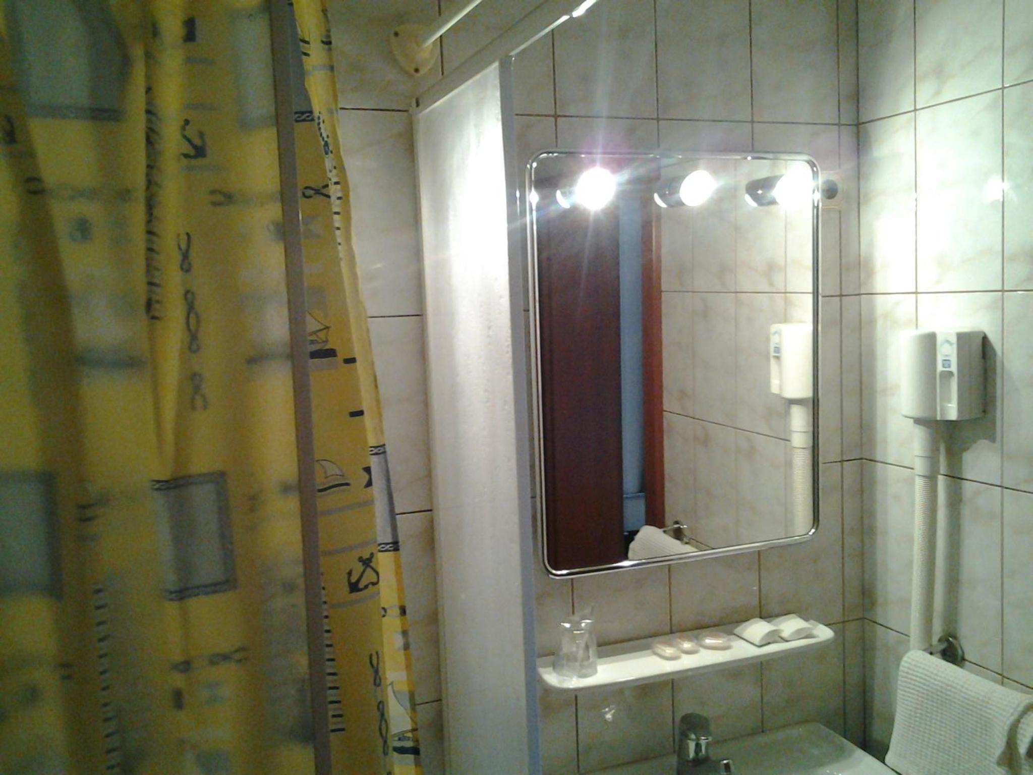 Photo 57