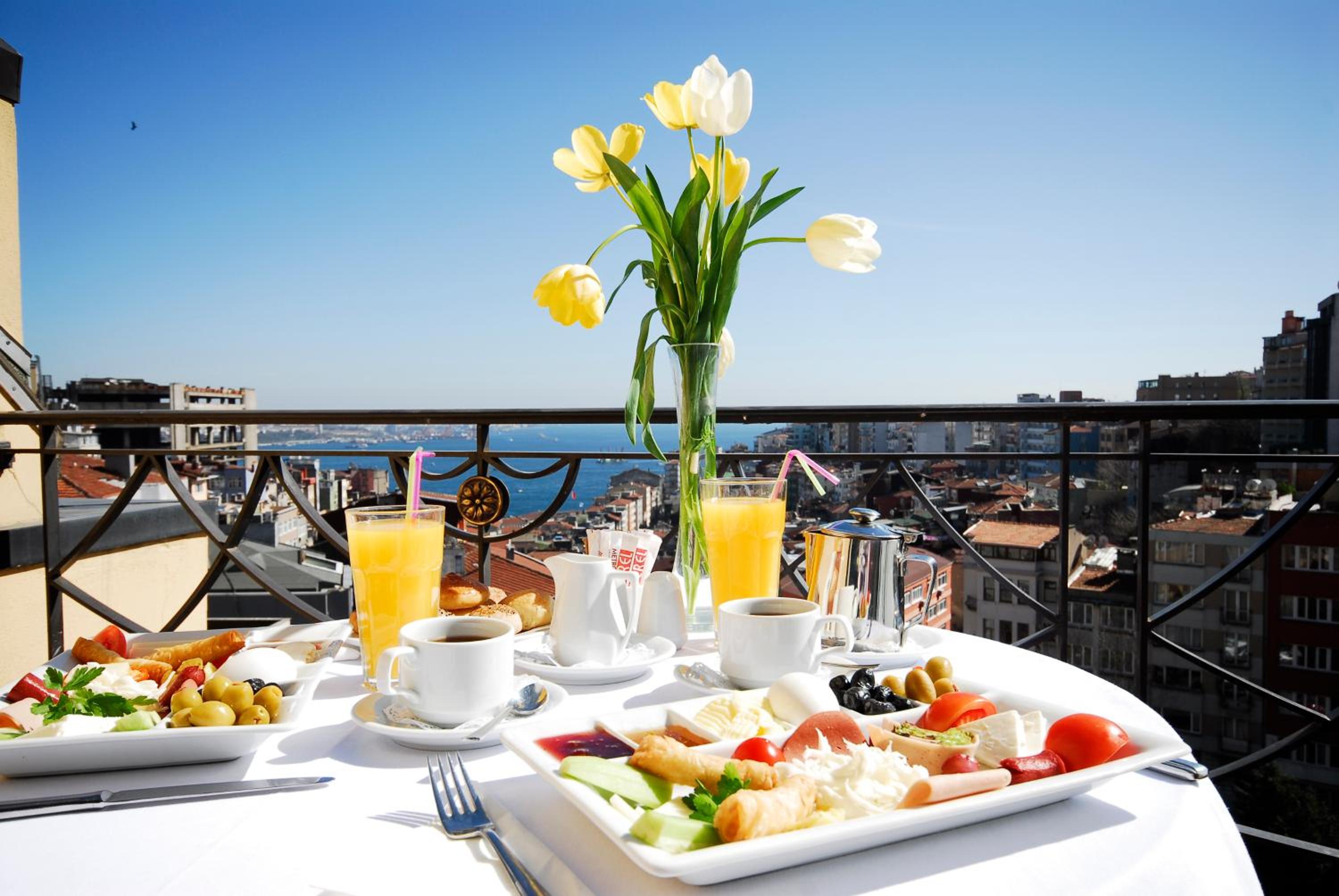 Taksim Metropark Hotel - Image 29