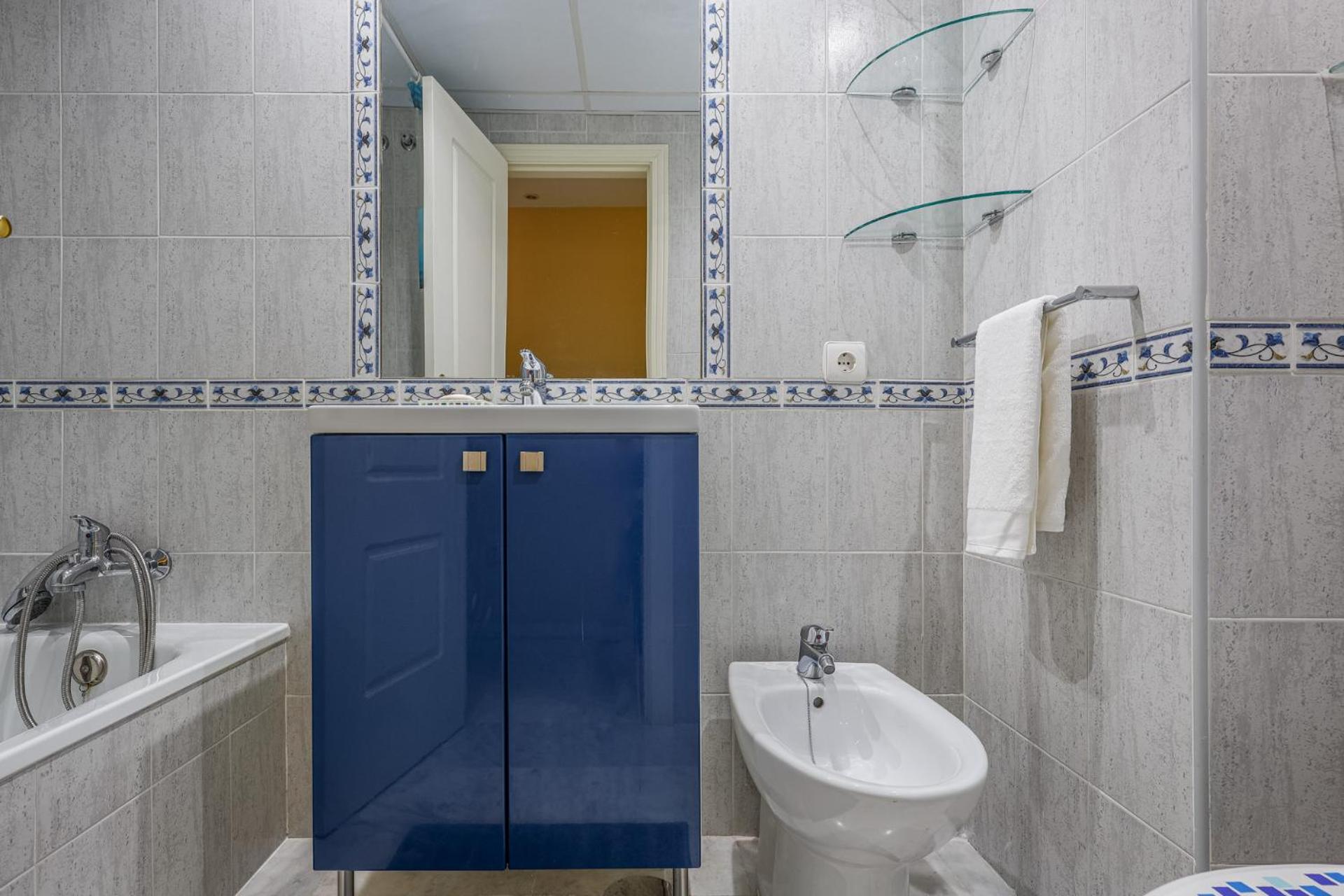 Sensacional Apt 2 Hab 2 baños 4 pax Aljarafe Metro