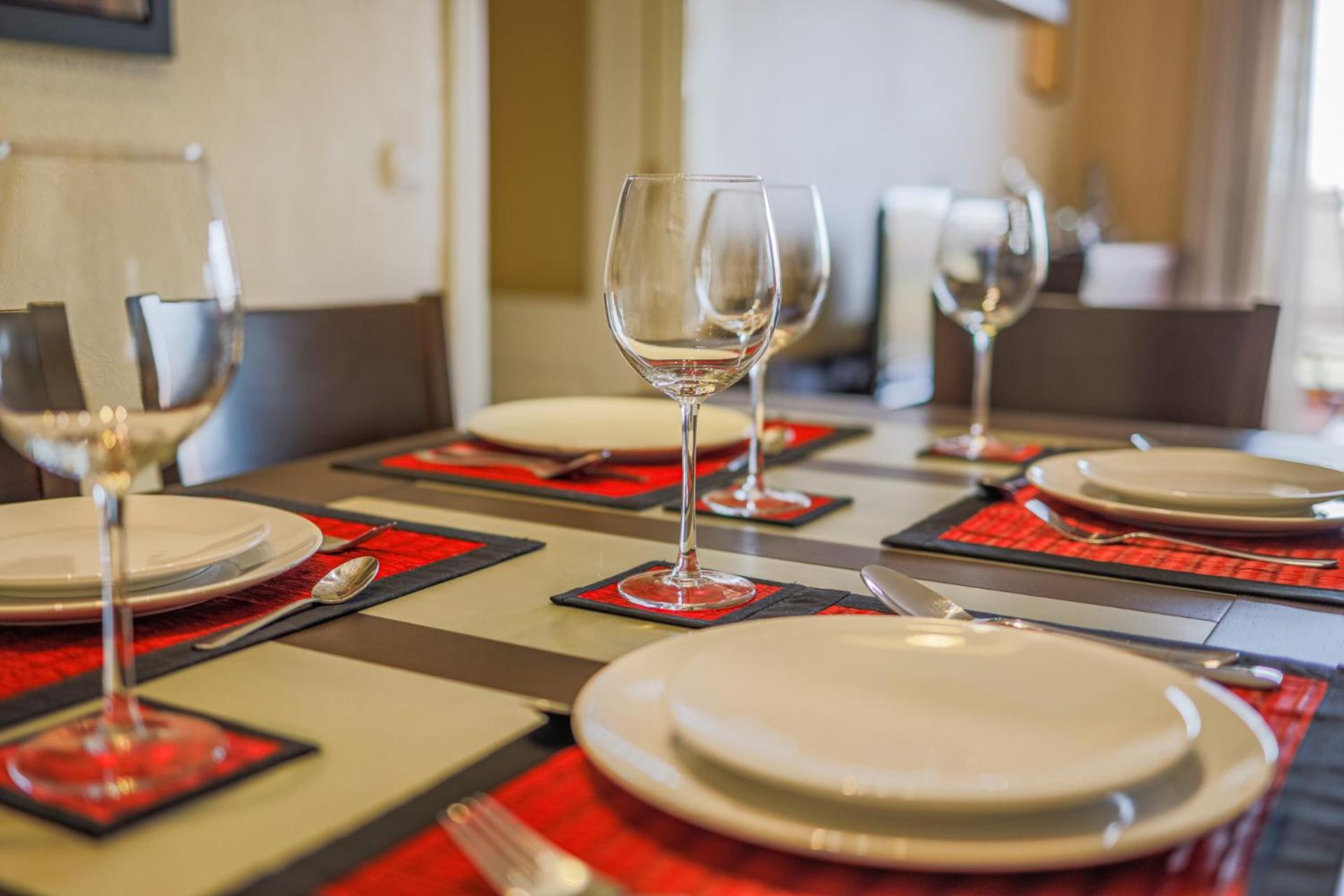 Sensacional Apt 2 Hab 2 baños 4 pax Aljarafe Metro view 5