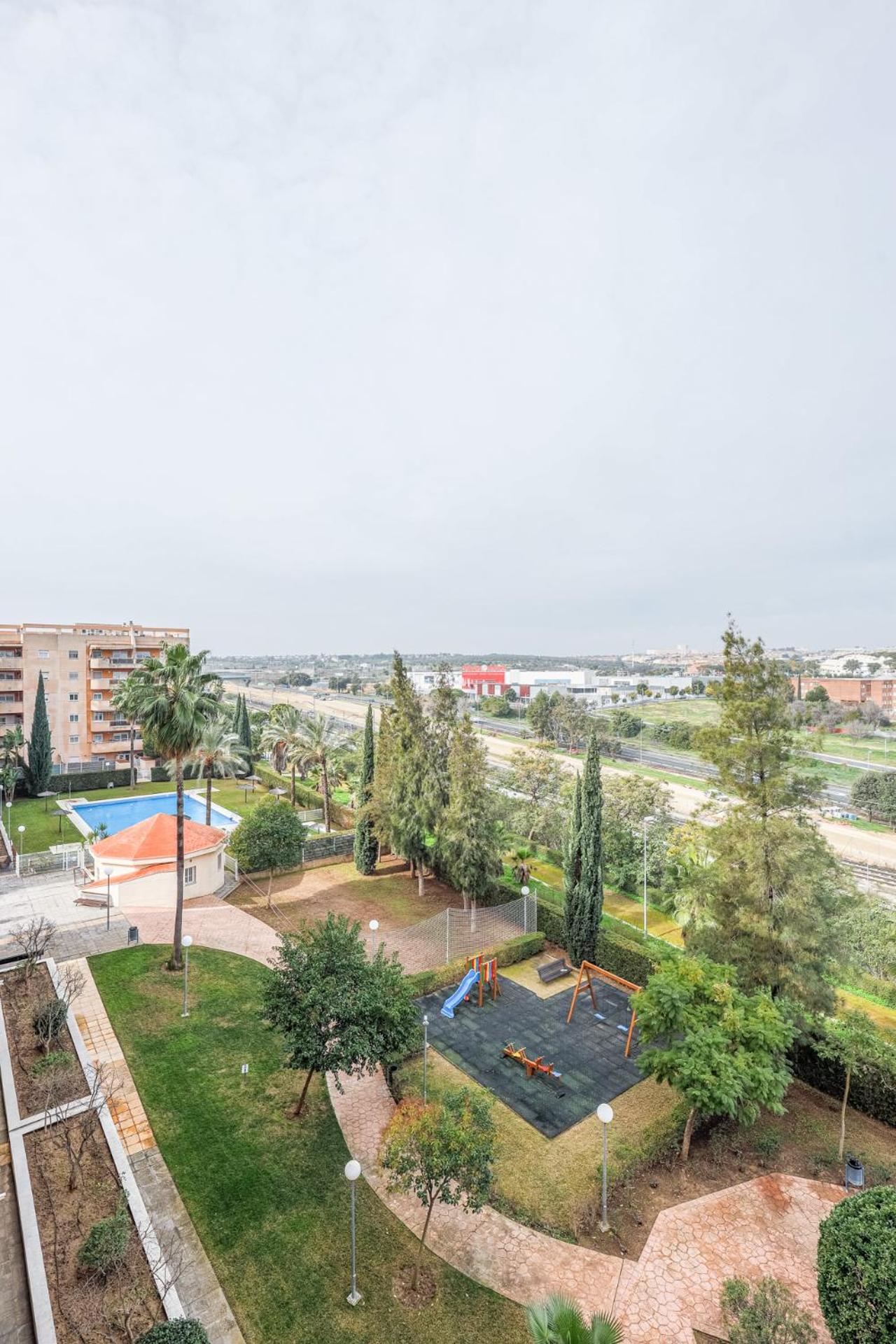 Sensacional Apt 2 Hab 2 baños 4 pax Aljarafe Metro view 3