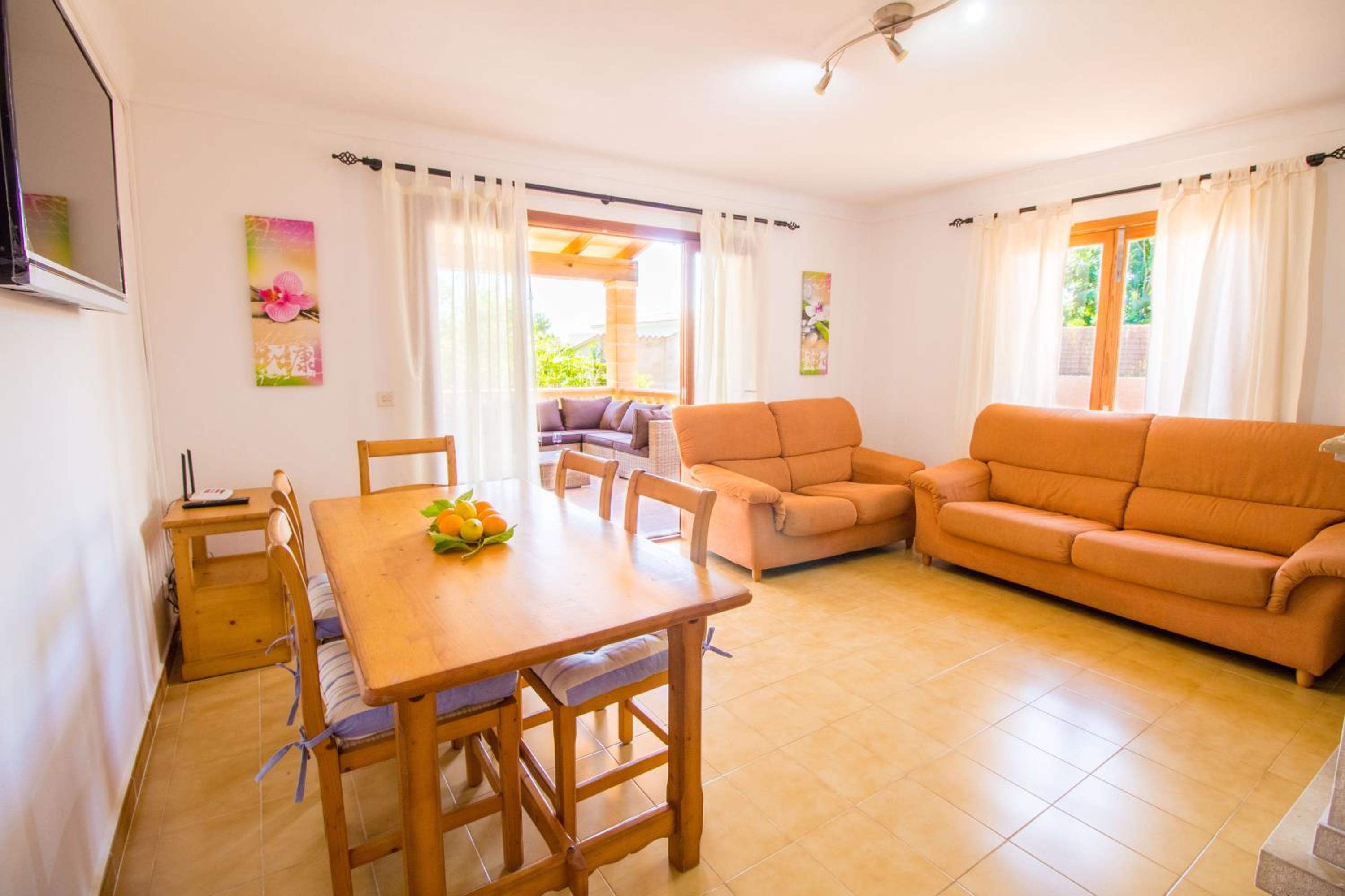 Bonito Chalet con WiFi muy cerca del mar view 5
