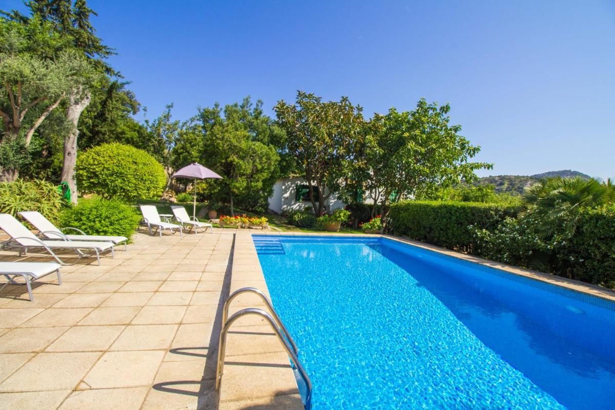 Preciosa villa típica mallorquina con wifi y a/c photo 2
