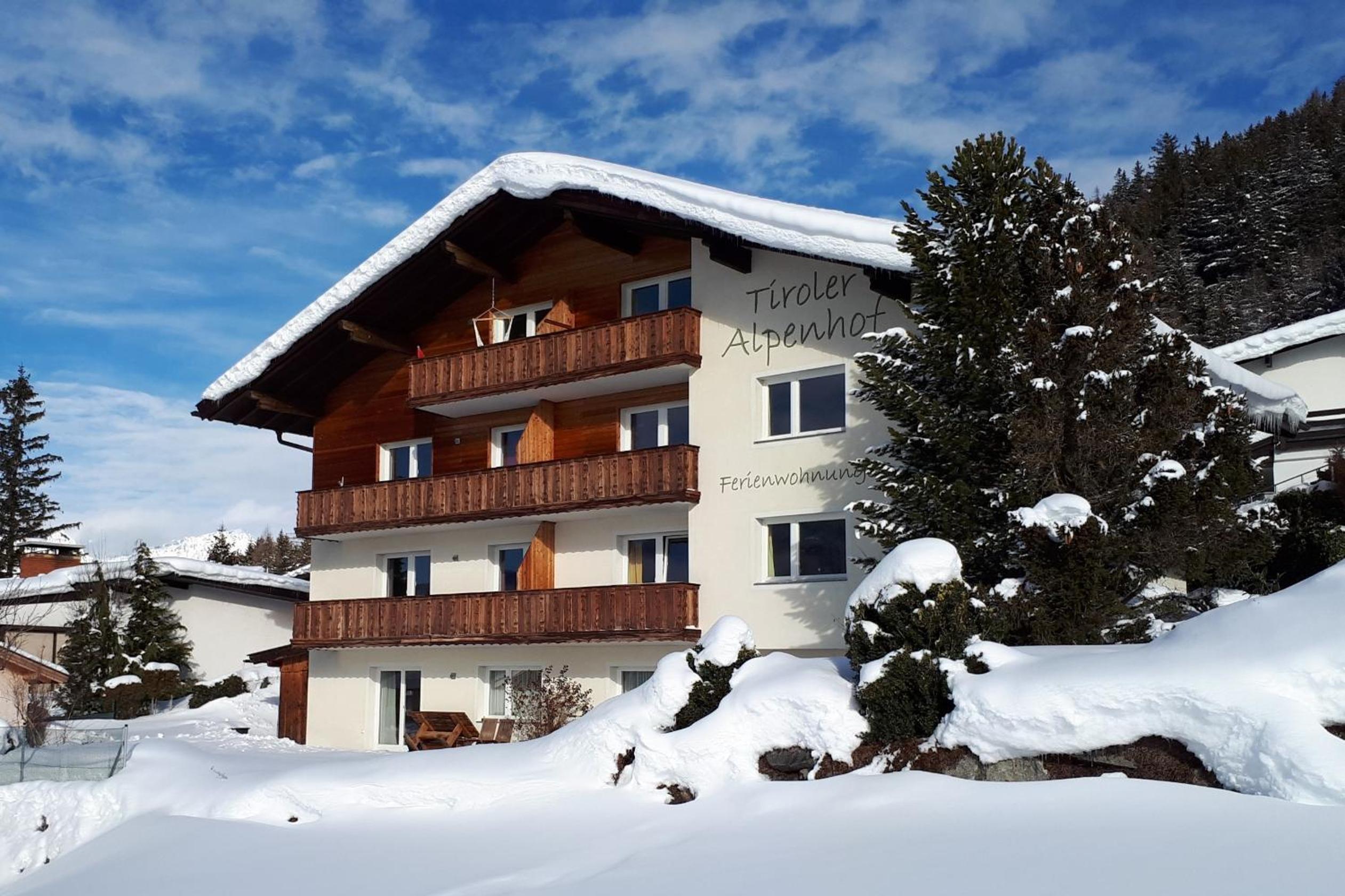 Ferienwohnungen Tiroler Alpenhof view 4